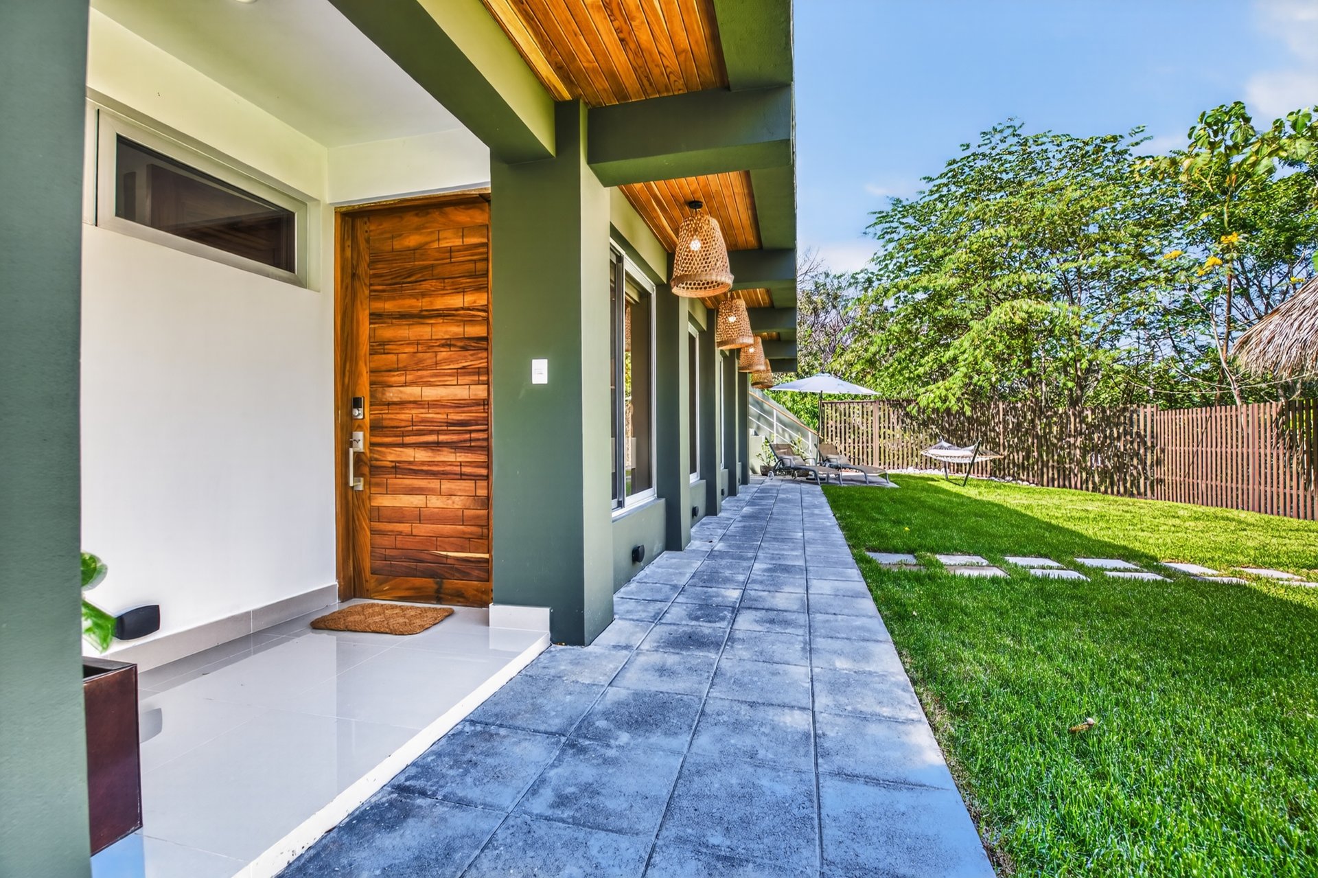 Casa Pochote | Artisan Luxury Villa in Tamarindo | Pool, Jacuzzi & Langosta Beach Club Membership Included