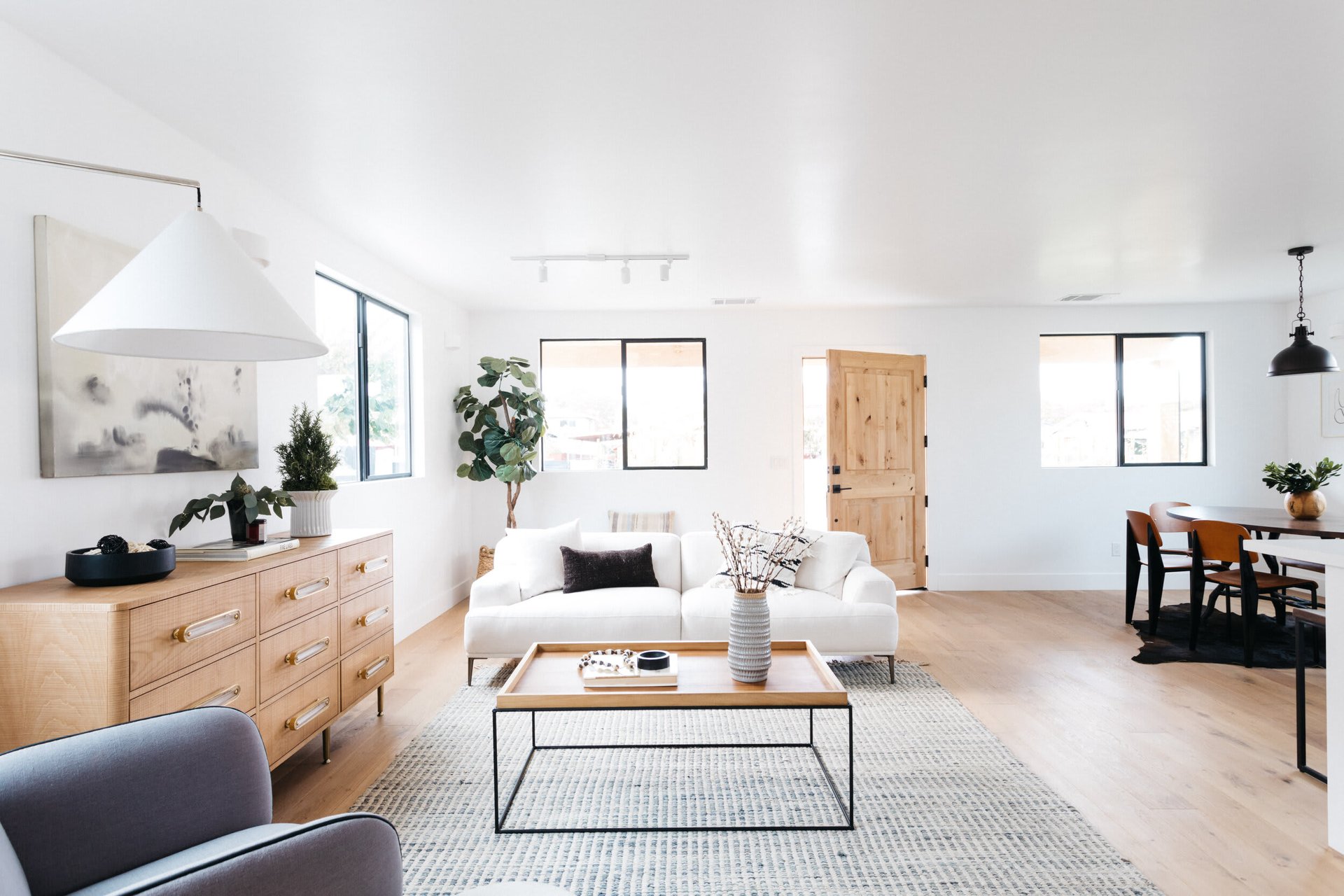 A modern compound in Creative Frogtown