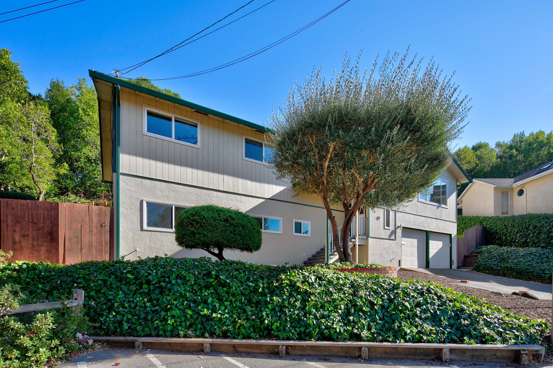 42 Taft Ct
