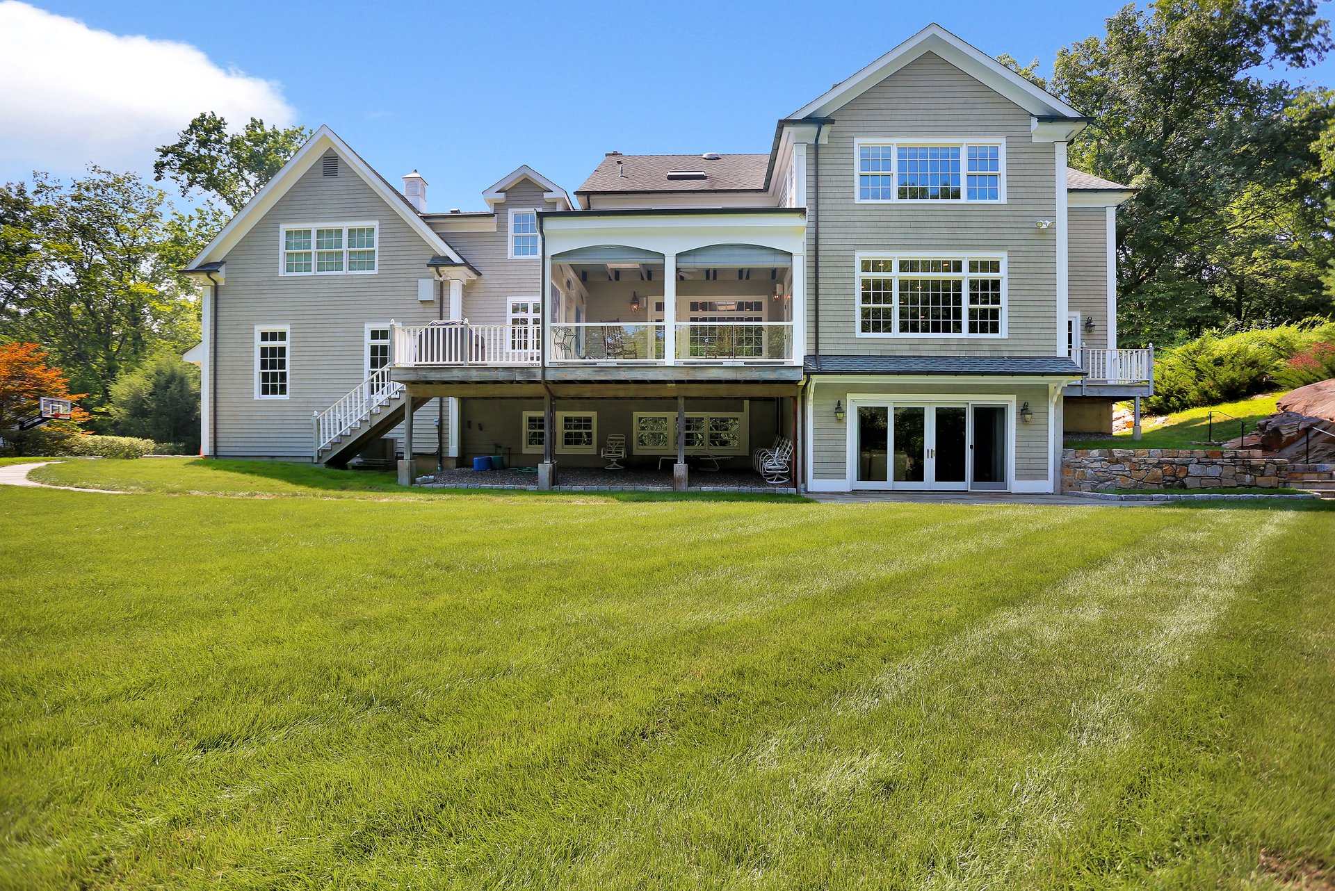 17 Cottontail Rd