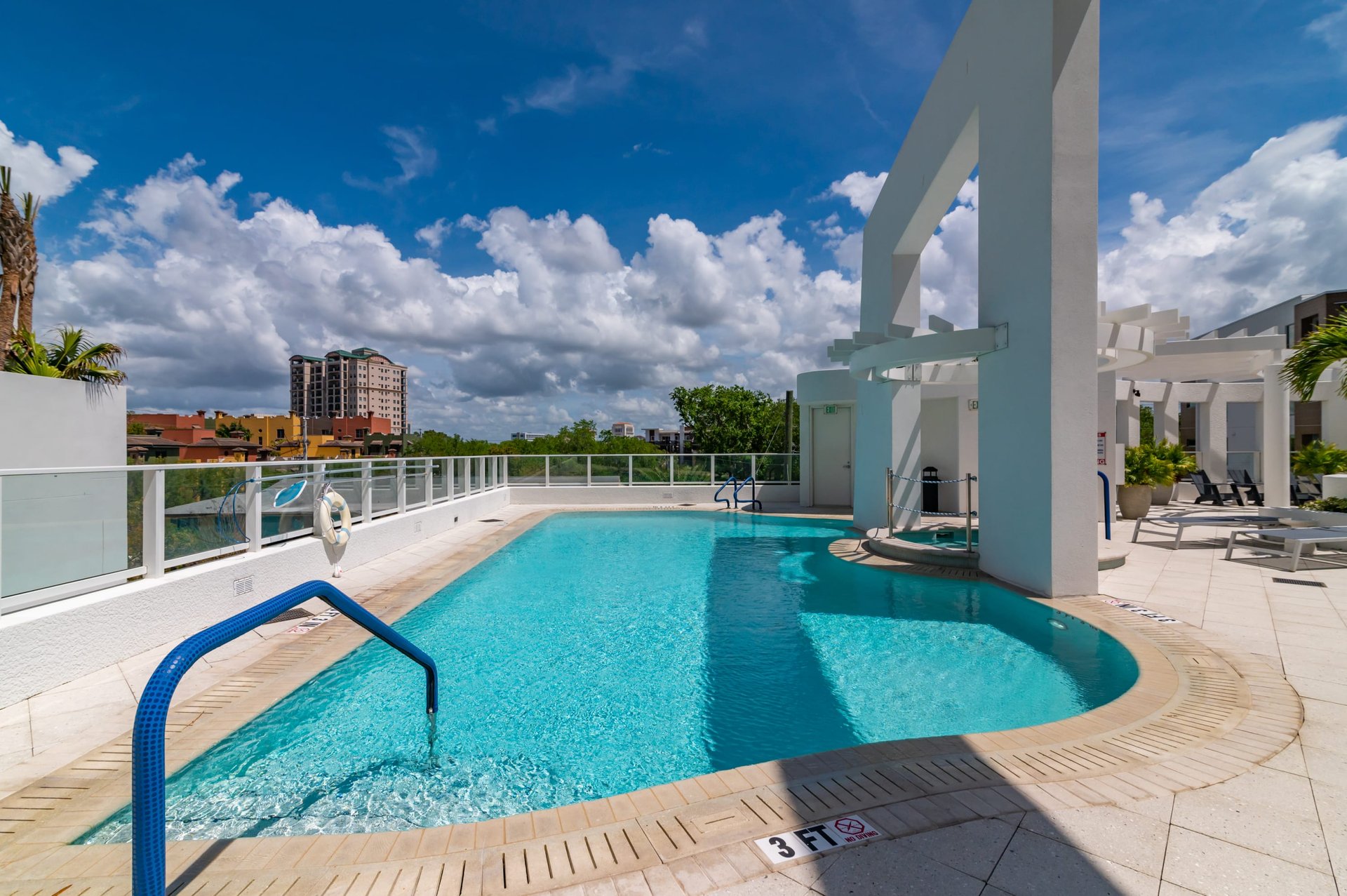 Penthouse at 624 Palm