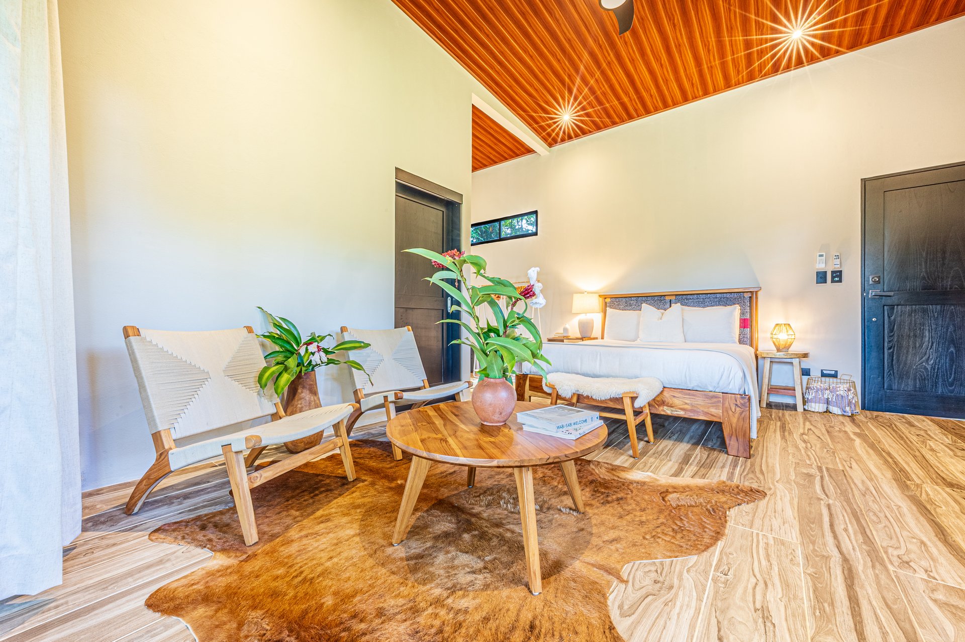 La Sombra Villas, Where Nature Meets Comfort in Tinamates!