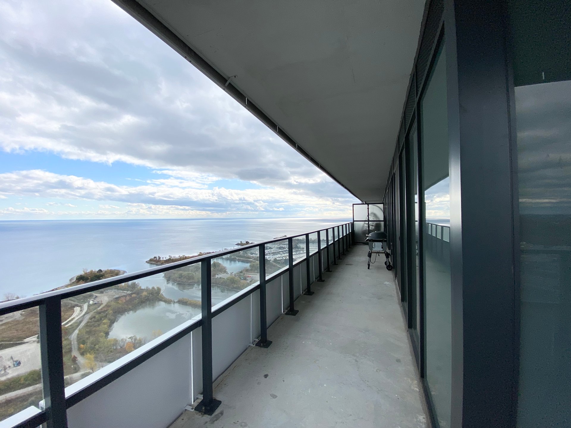30 Shore Breeze Dr Unit:3615