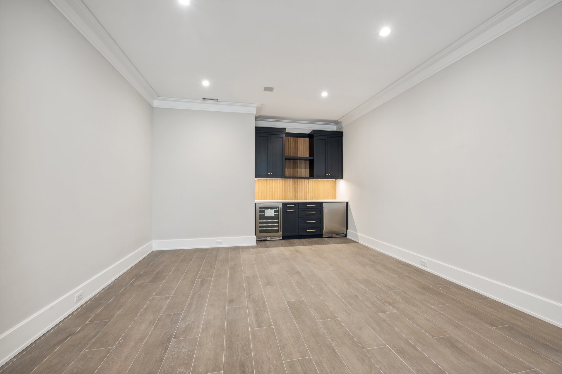 10 Richards Dr