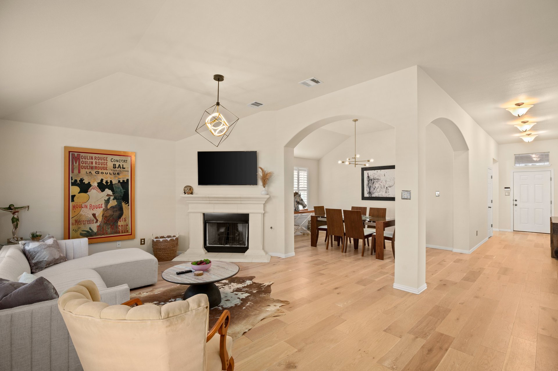 Lakeway Garden Home