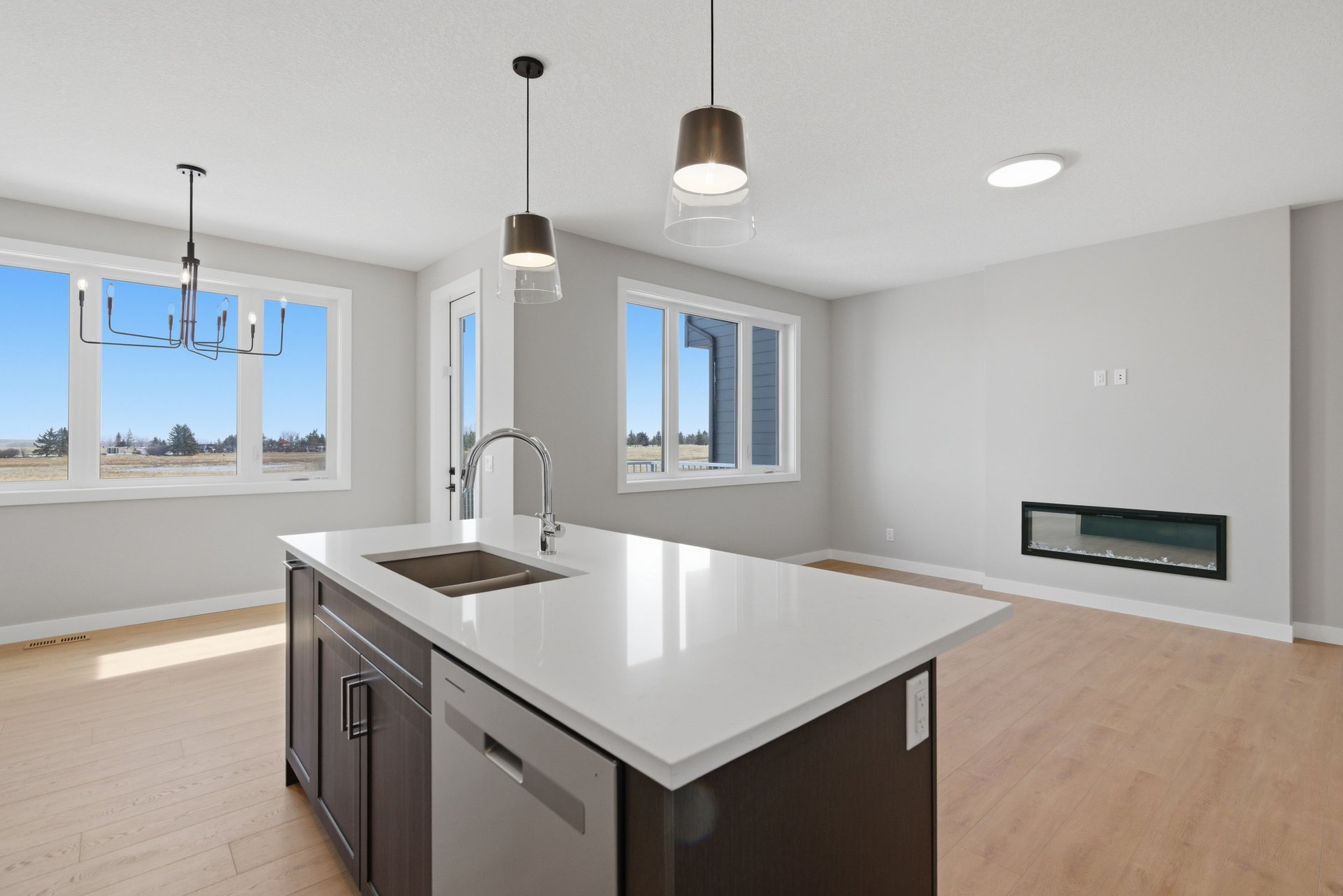 139 Belvedere Crescent SE