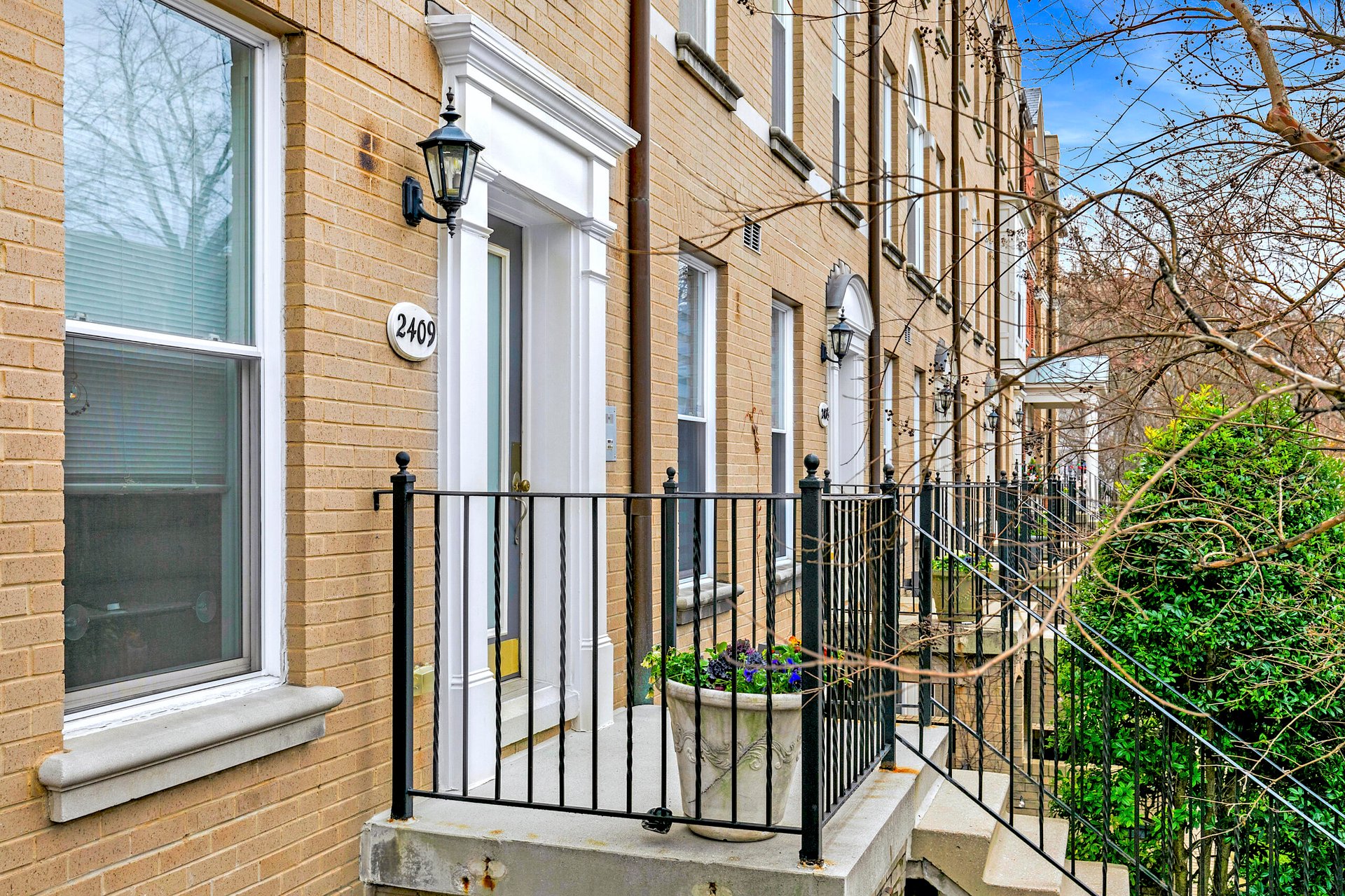 2407 20Th St NW Unit #1096, Washington, DC 20009
