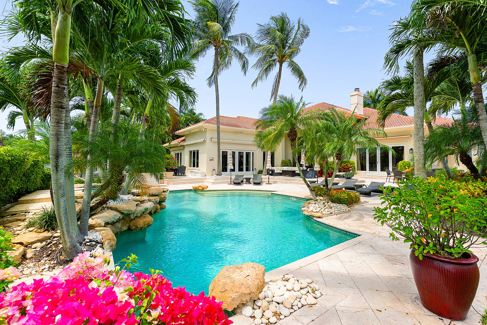 16283 Vintage Oaks Lane