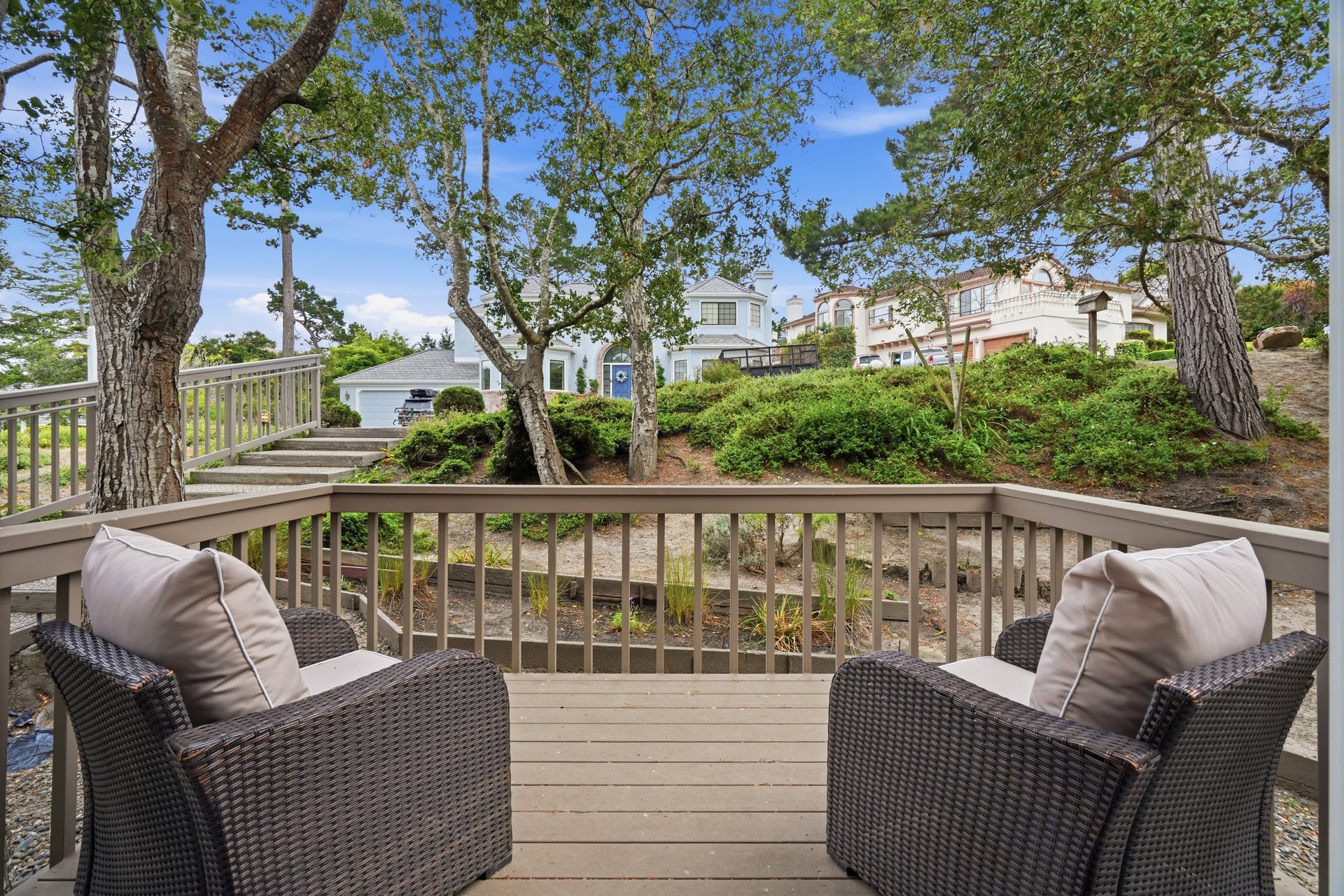8 Cramden Drive 