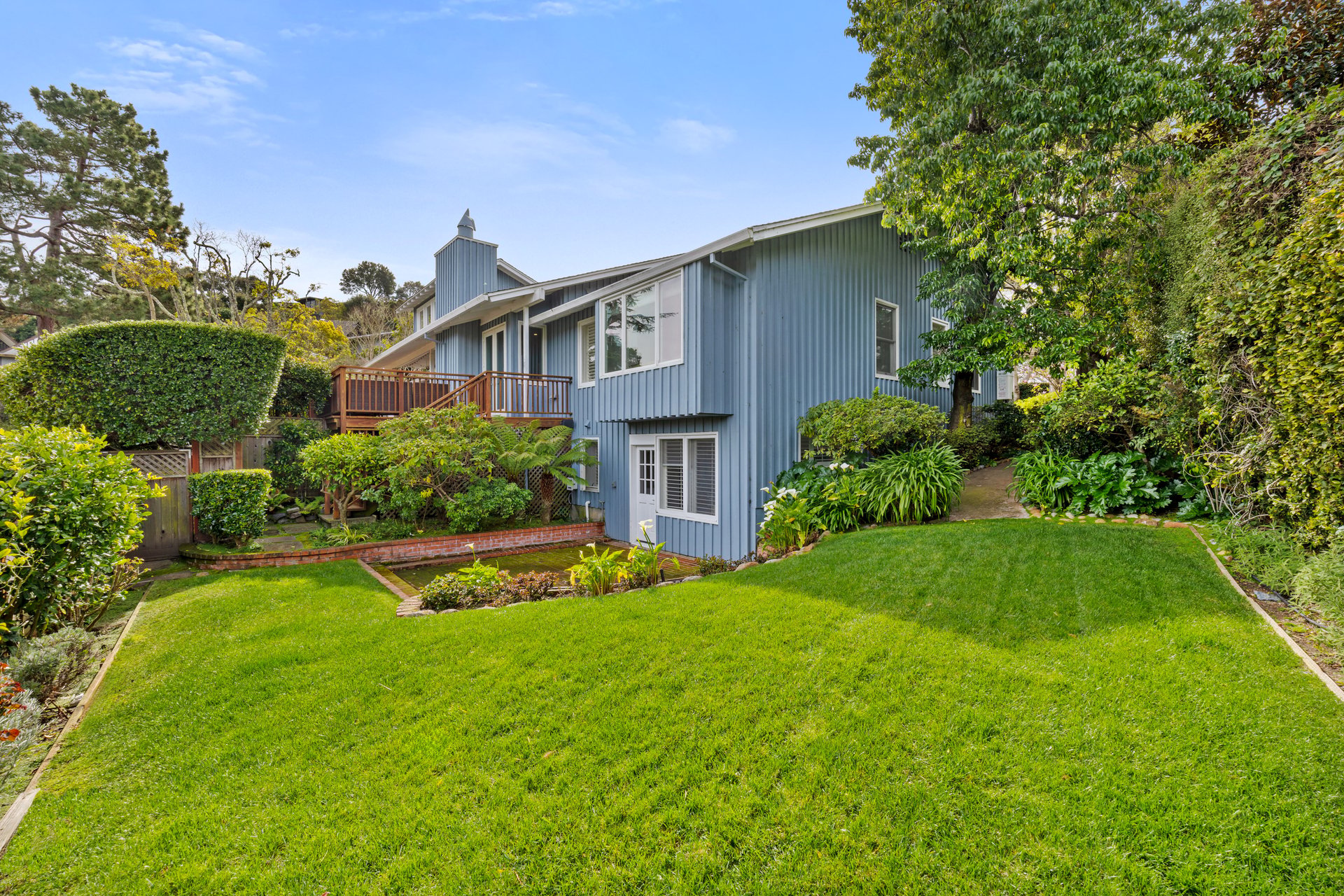 Incredible Location on Belvedere Island