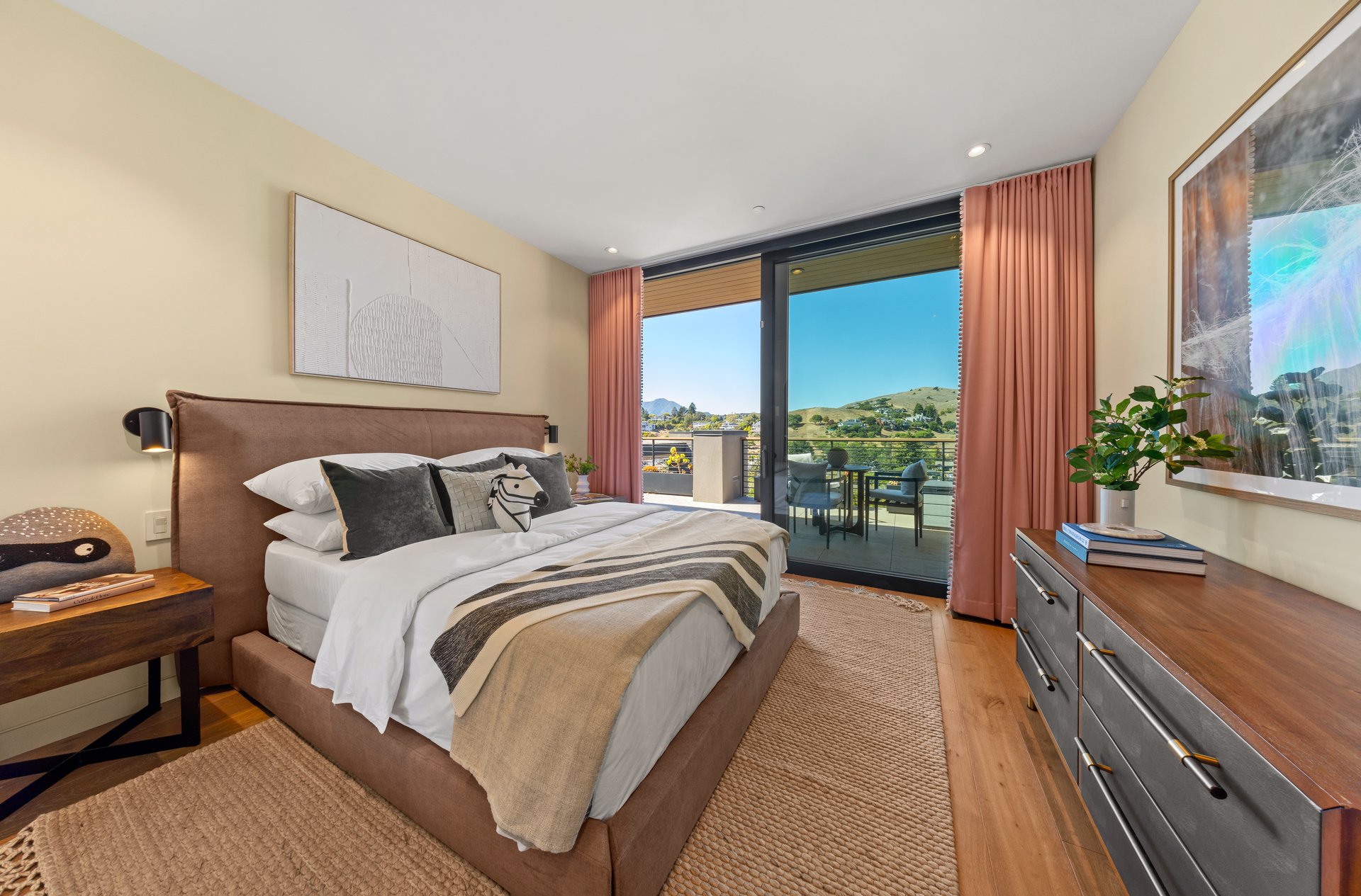 Modern Luxury - Completed in 2019