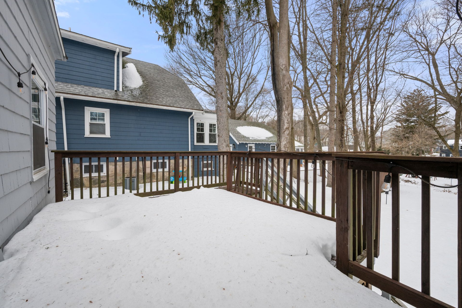 17 Hilburn St