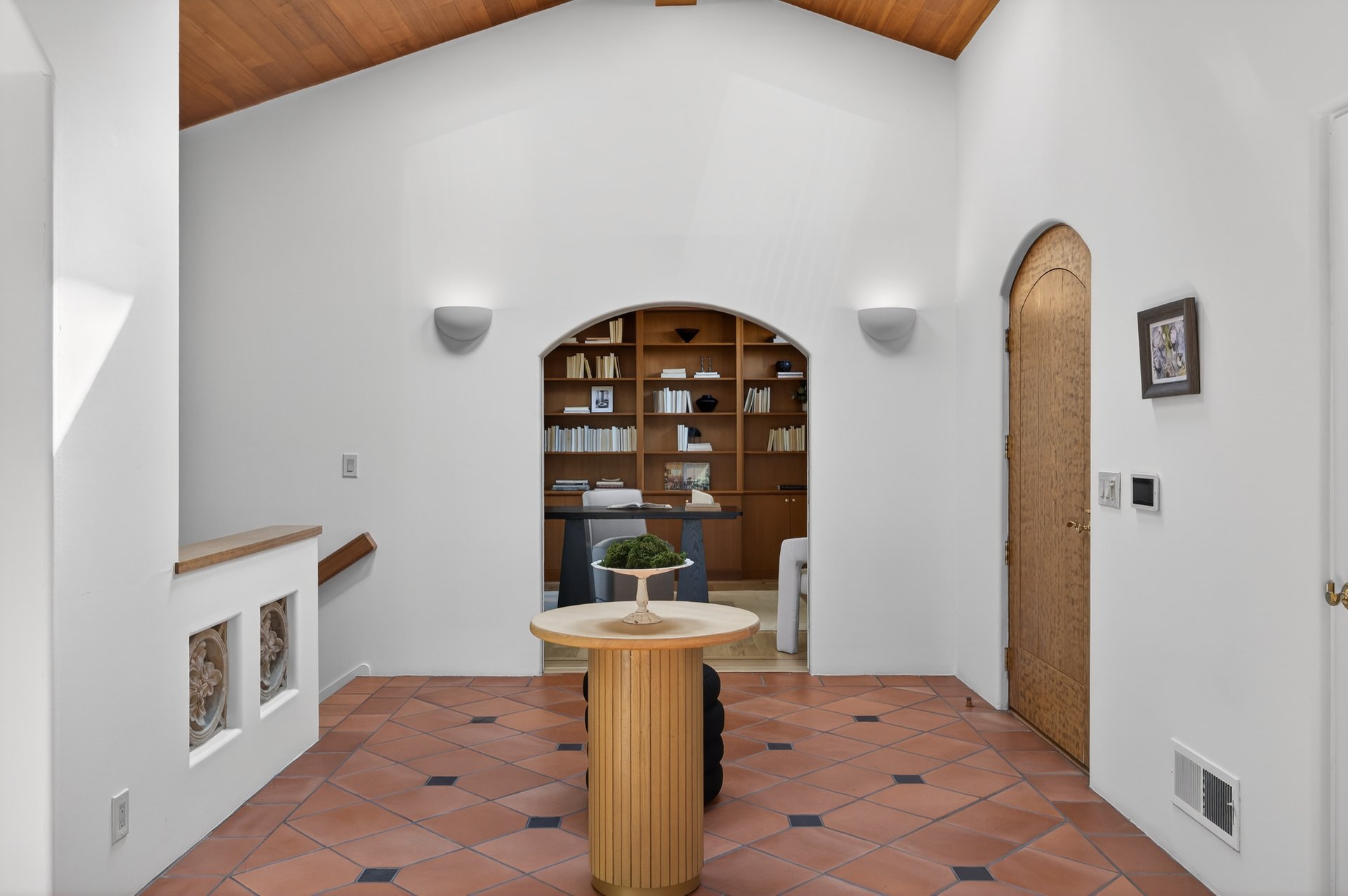 25 Wood Acres Ct