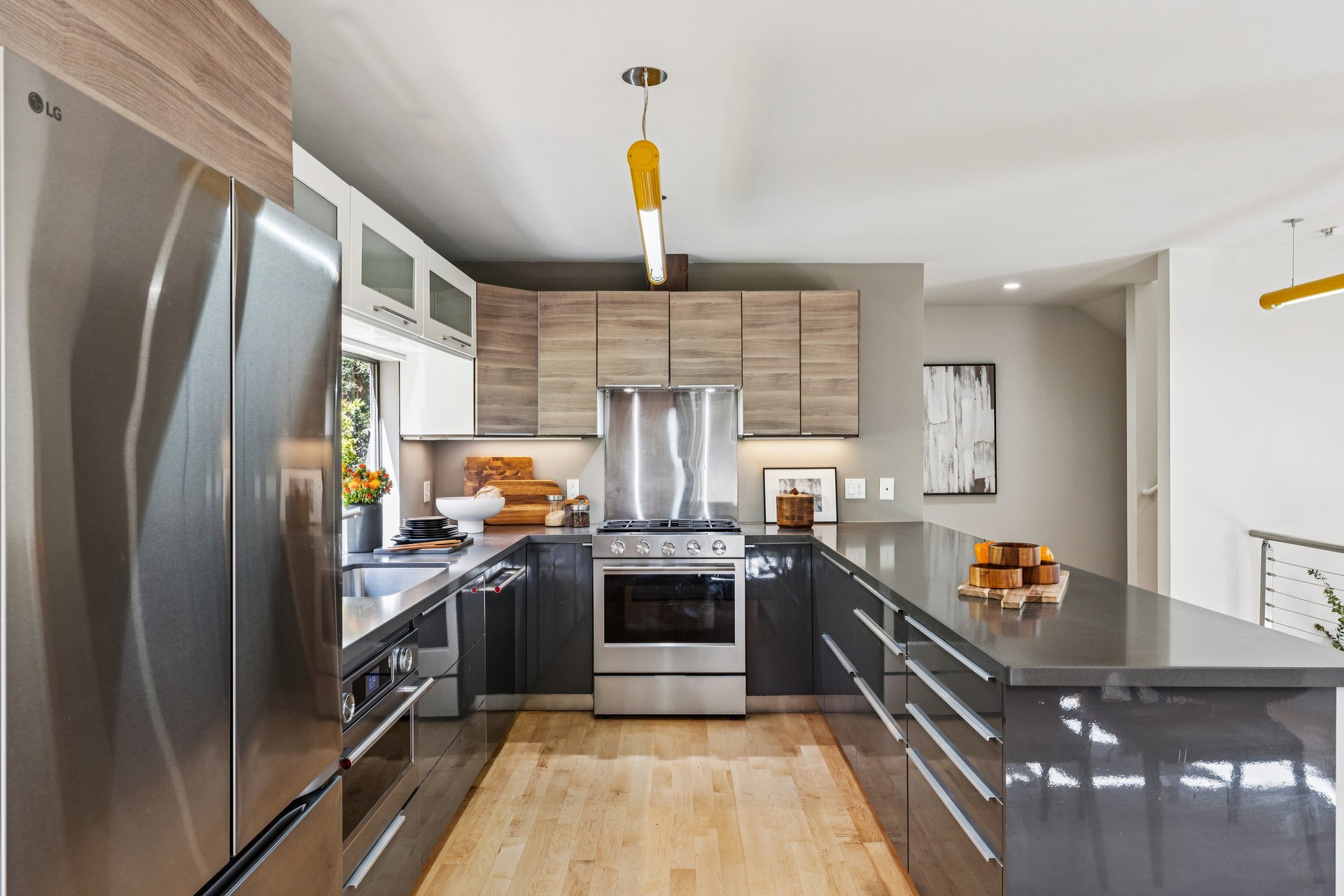 Contemporary Berkeley Hills Treehouse