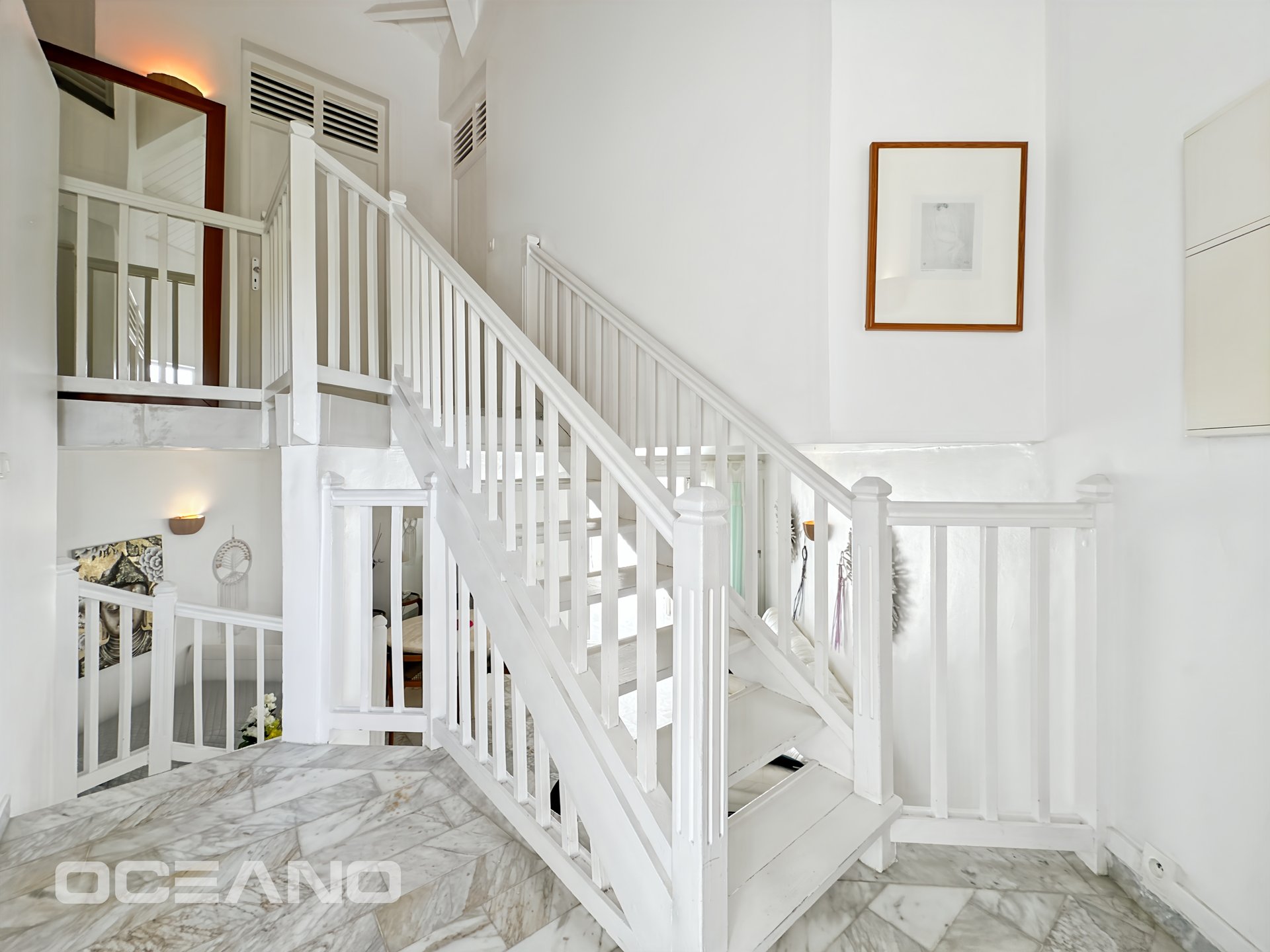 EXCLUSIVE : Sea View 2-Bedroom Apartment – IDOLEM Residence, Charm & Potential – IDOLEM Residence, Charm & Potential