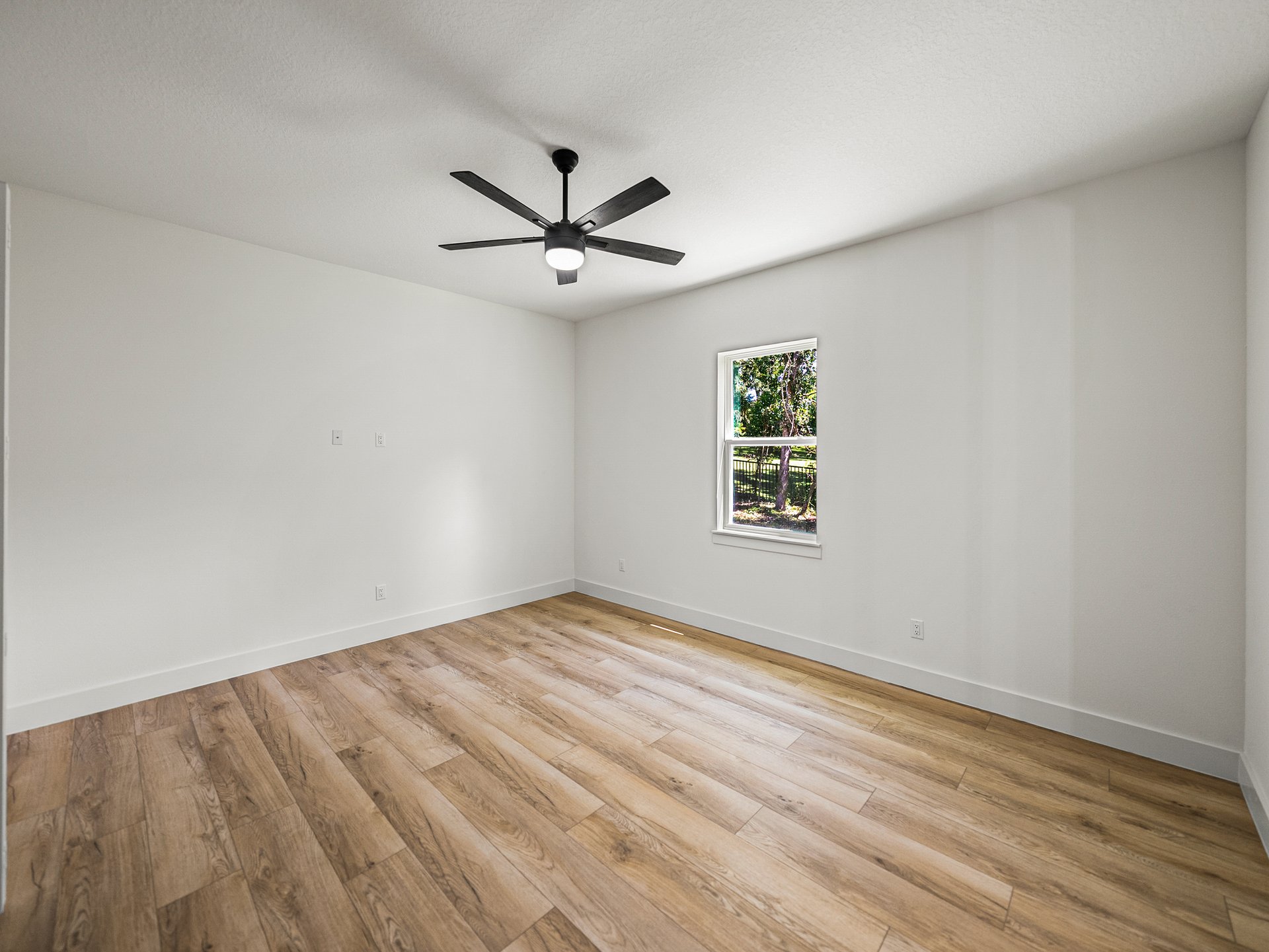 14069 GRANDEUR WAY