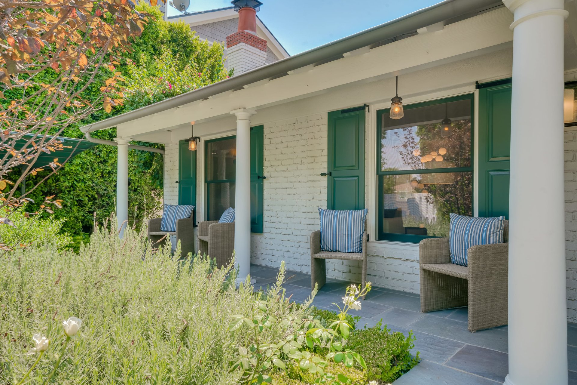 A Hampton's Vibe Traditional Home in Studio City 