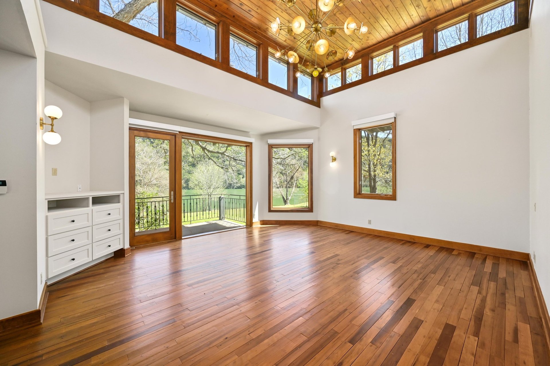 2908 Oestrick Lane 