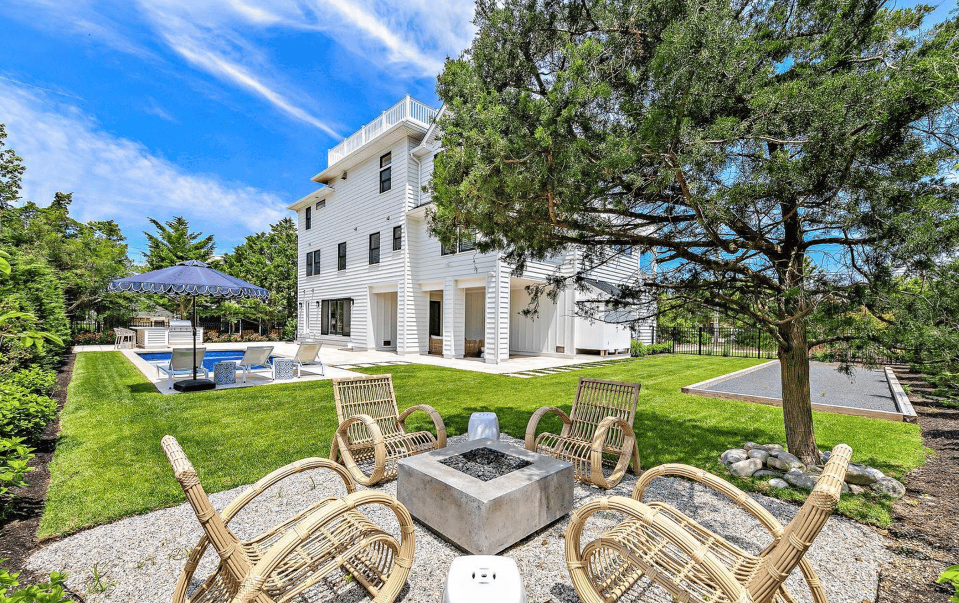 151B Long Beach Blvd