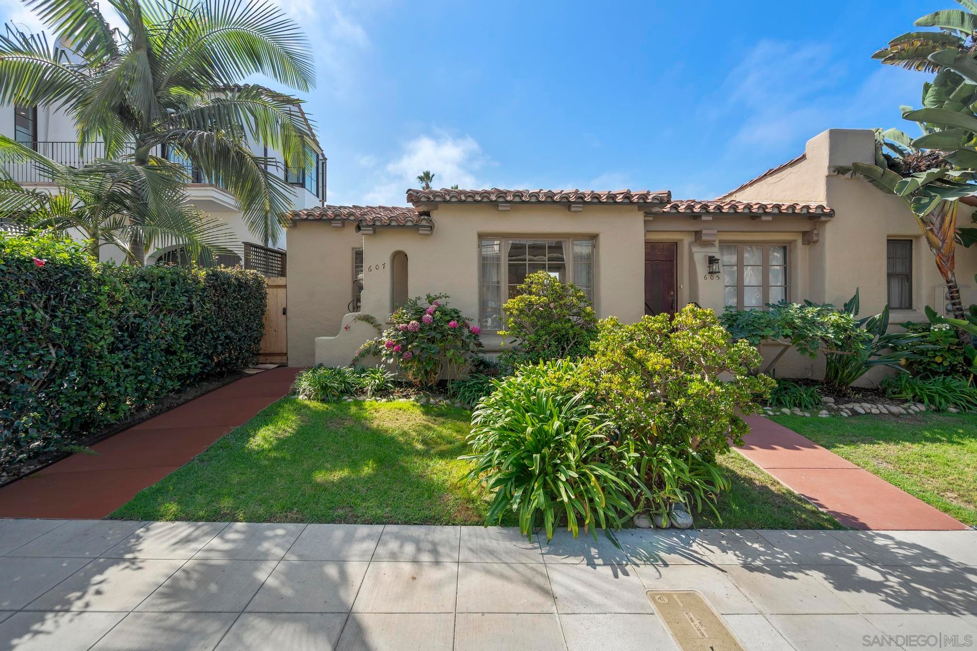 607 Arenas St, La Jolla, CA 92037