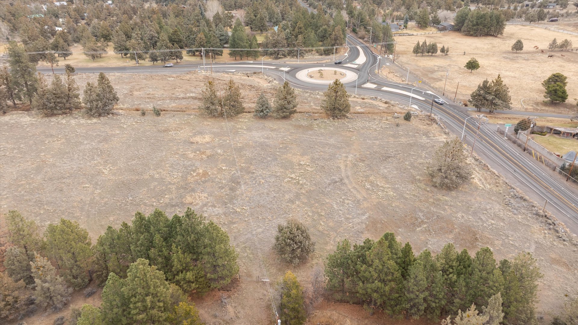 63545 Deschutes Market