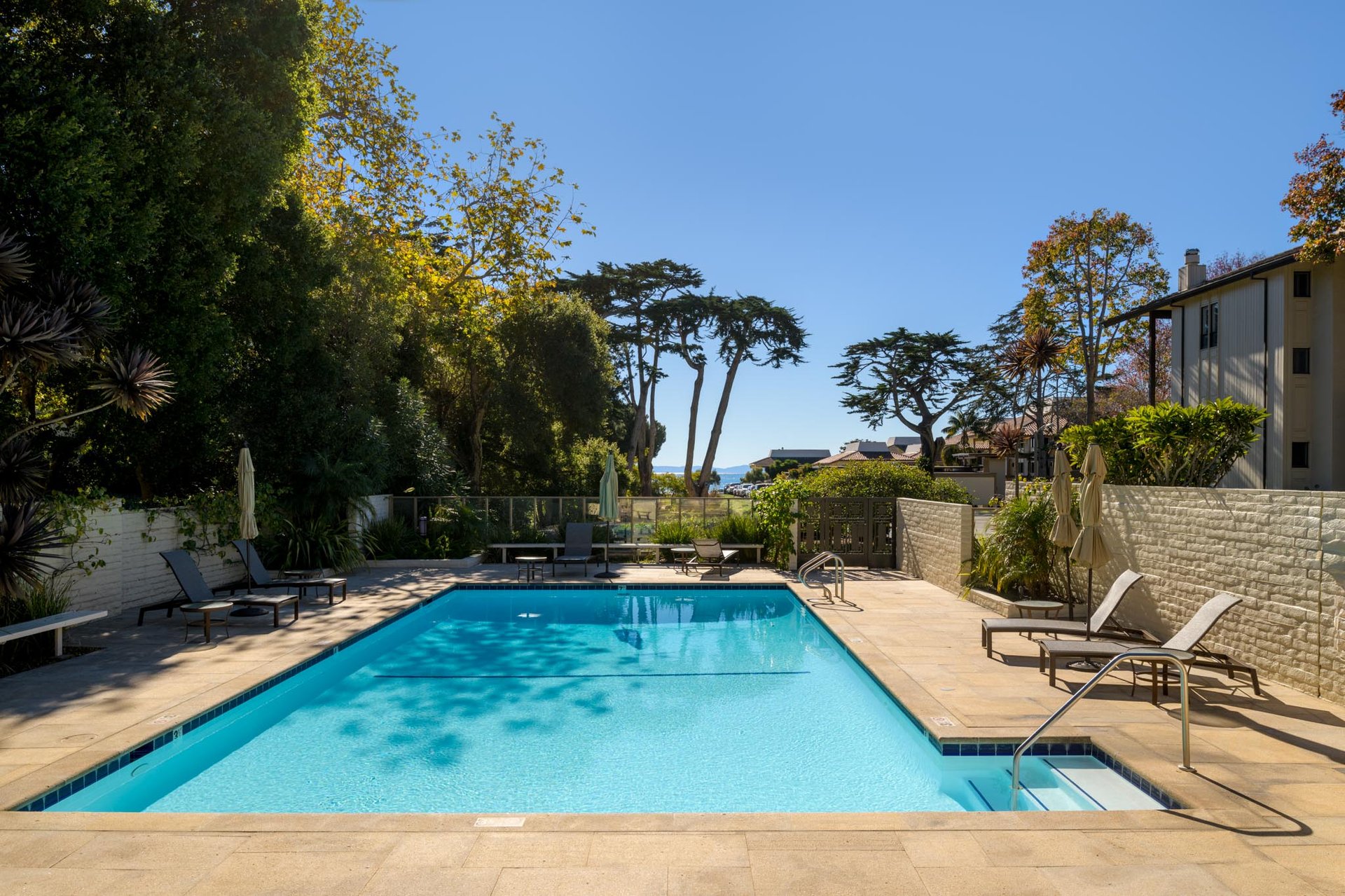 Idyllic Beachfront Living In Montecito