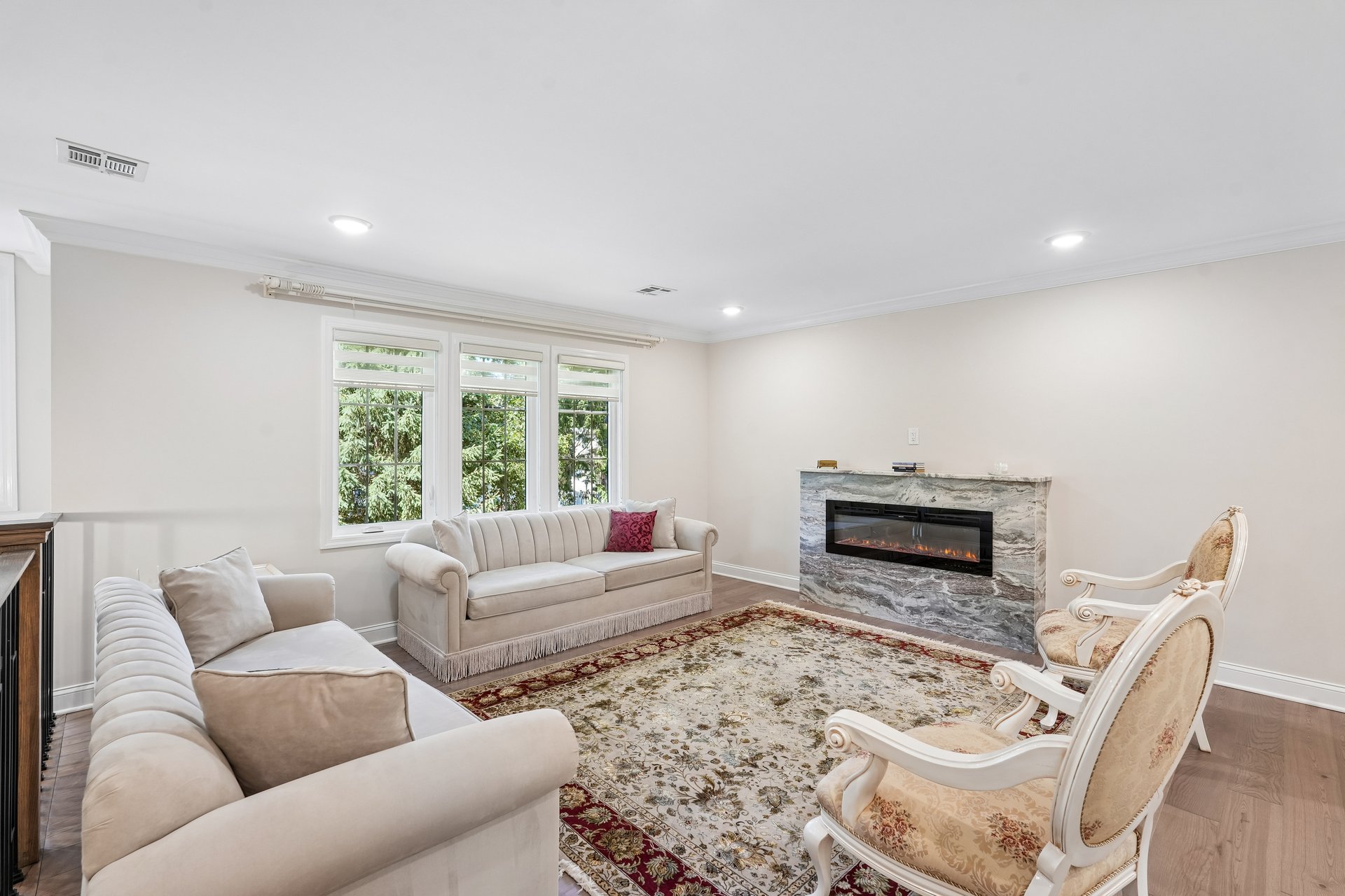 12 Parker Place