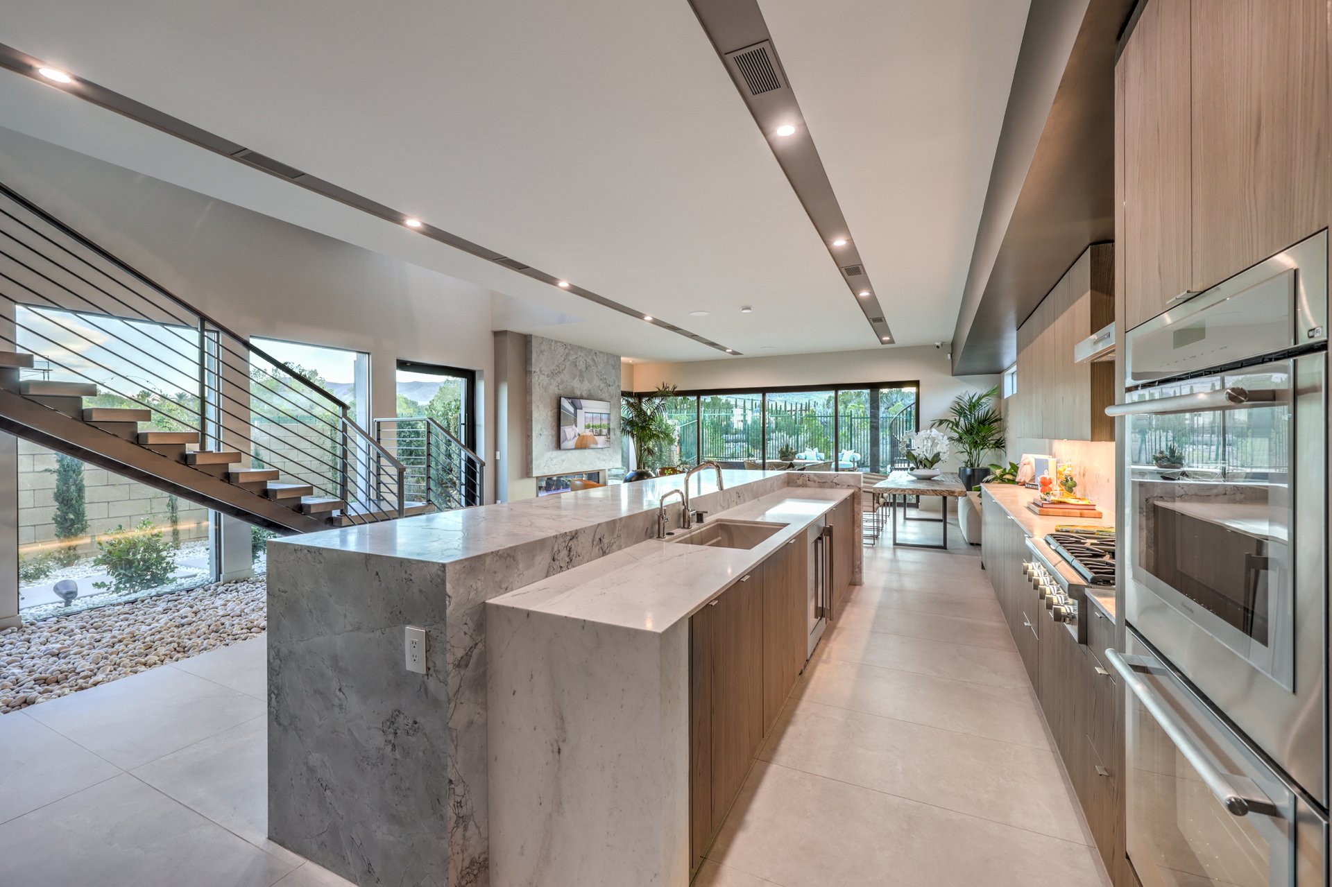 4077 Heron Fairway Dr