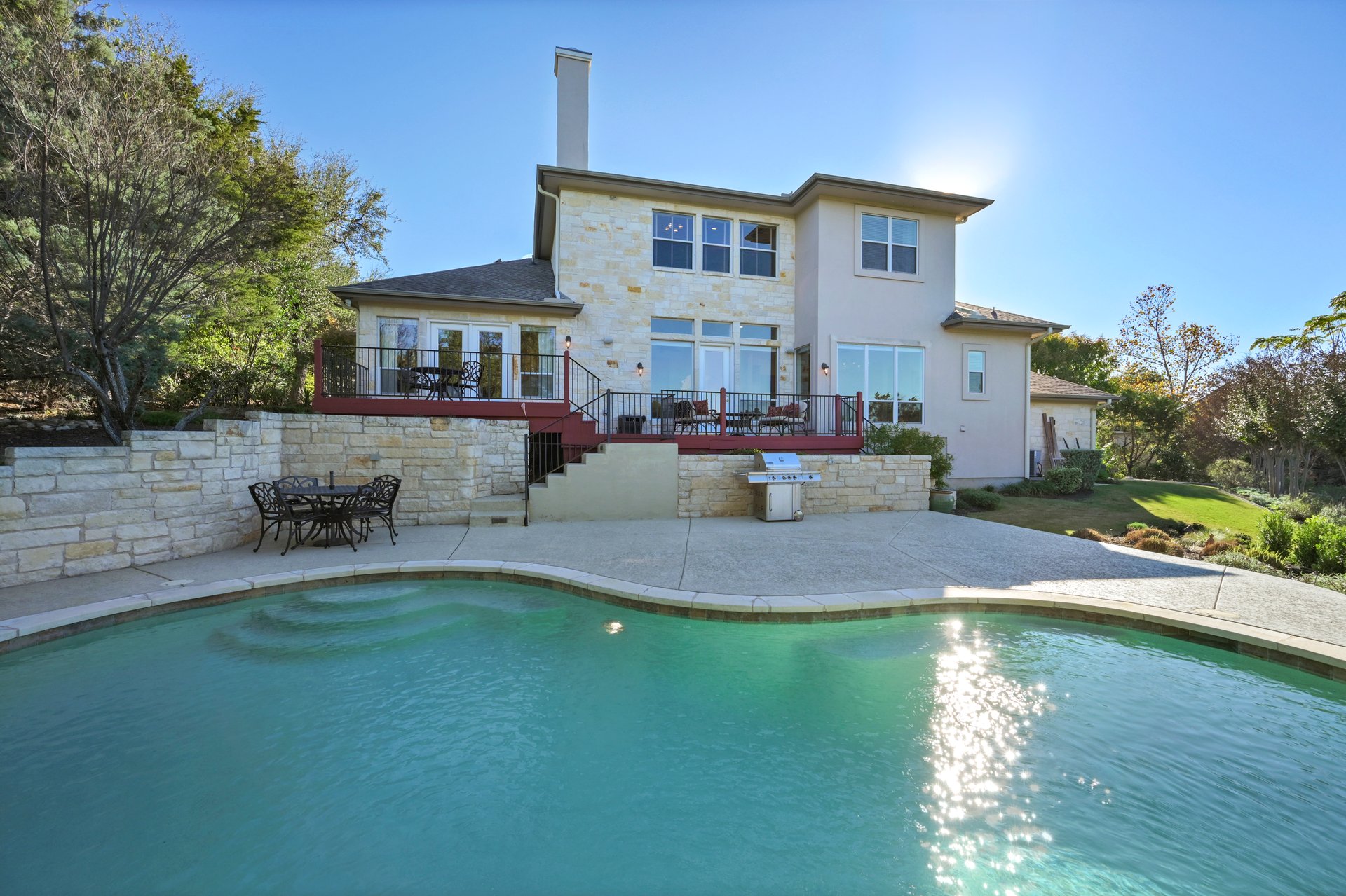 3322 Far View Drive