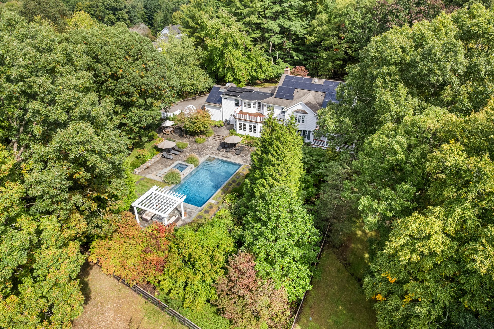 82 Honey Hollow Road