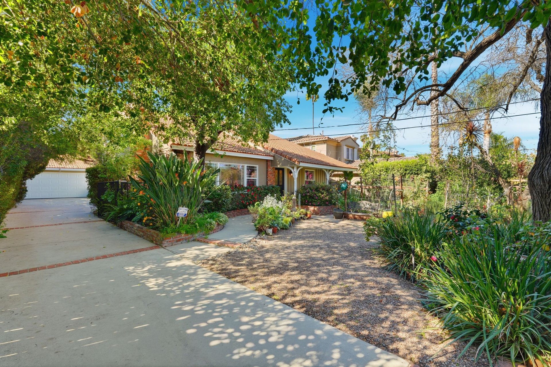 Off Market Exclusive Hesby Oaks