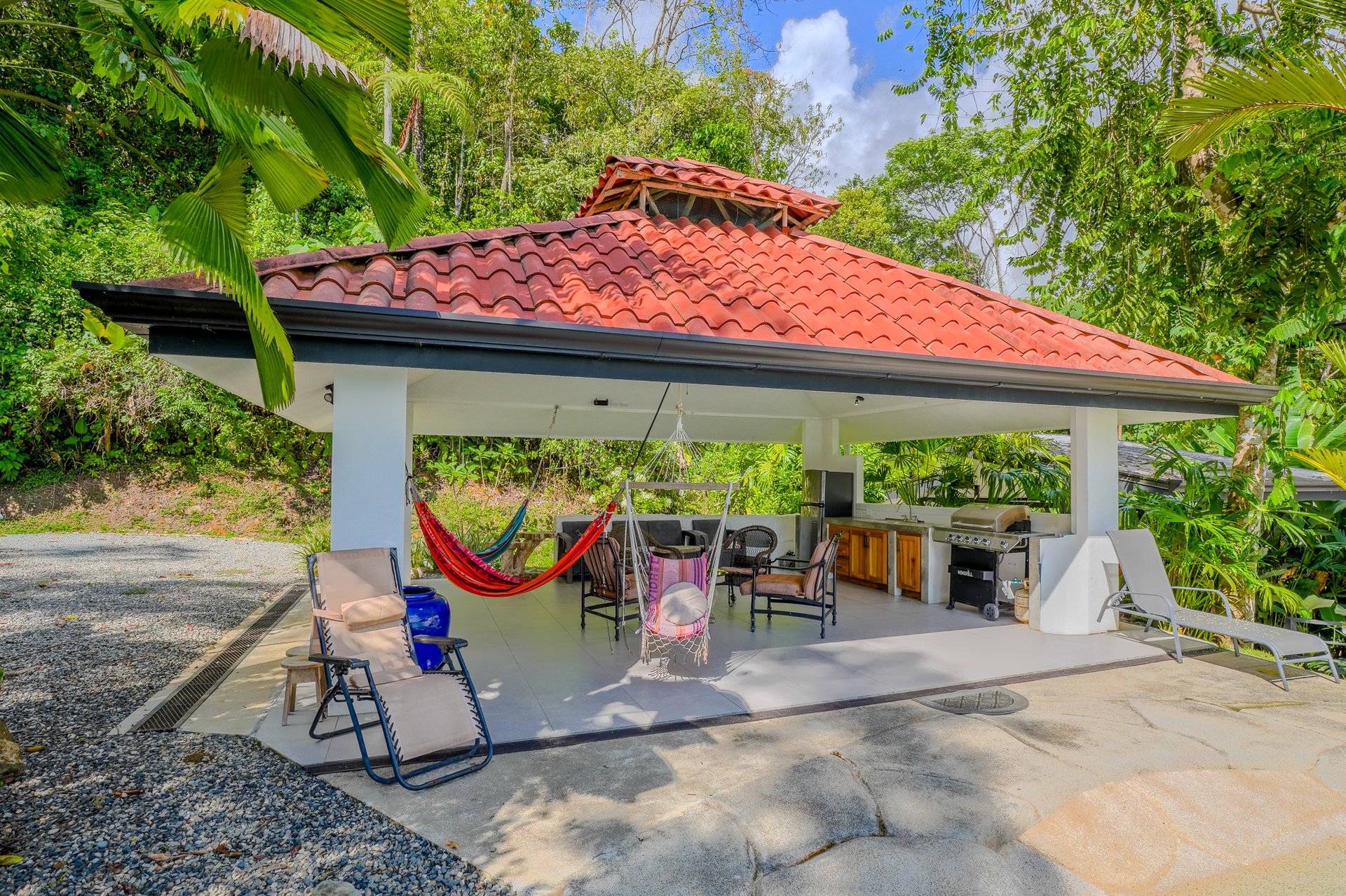 Casa La Roca, Whale's Tail 3 Bedroom Home In Uvita!