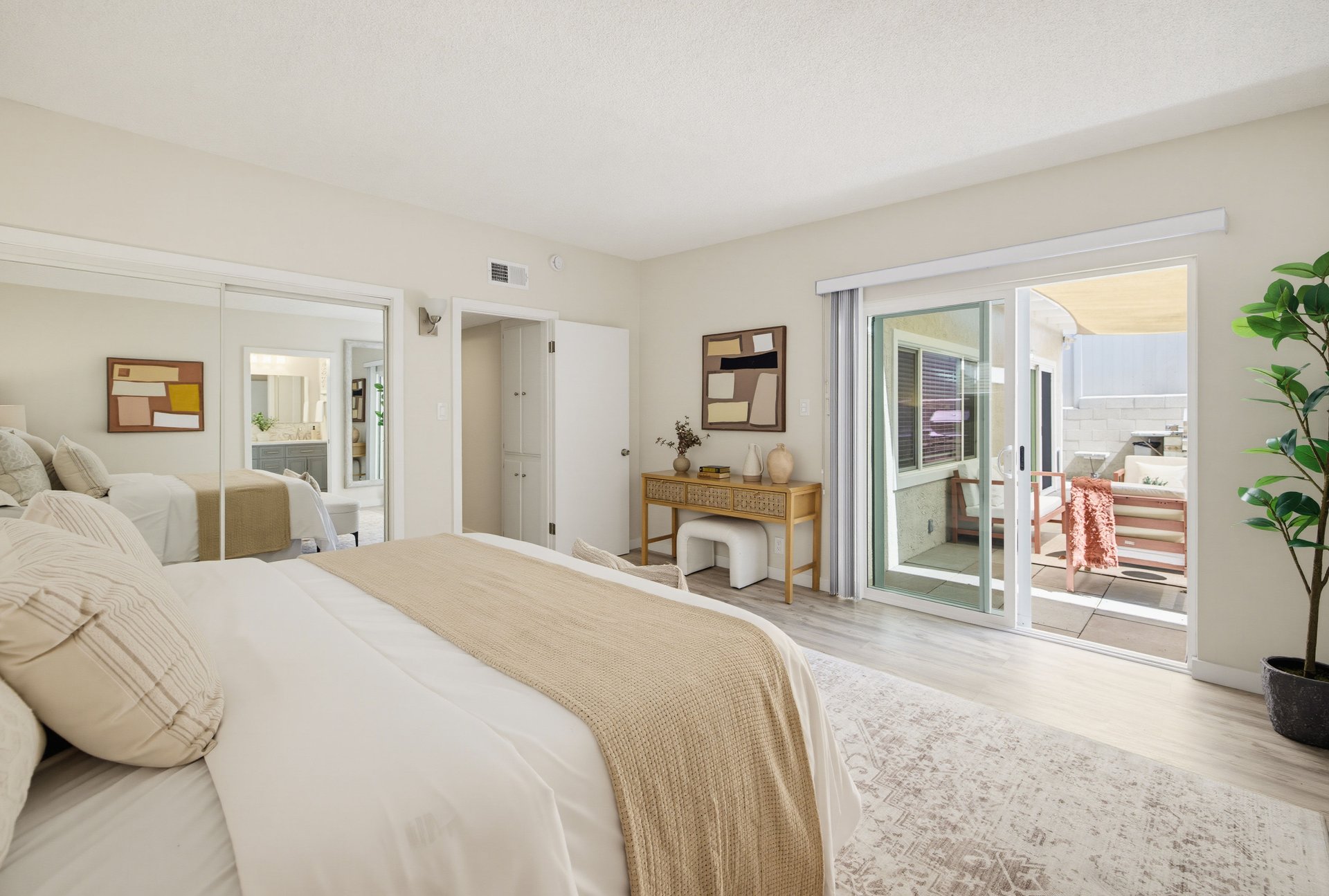 2322 Pullman Lane