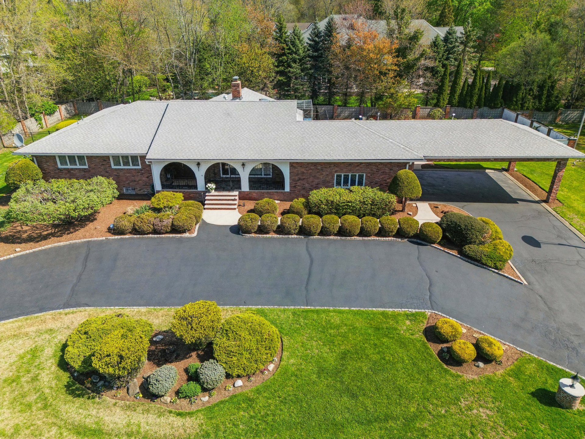35 Grandview Avenue