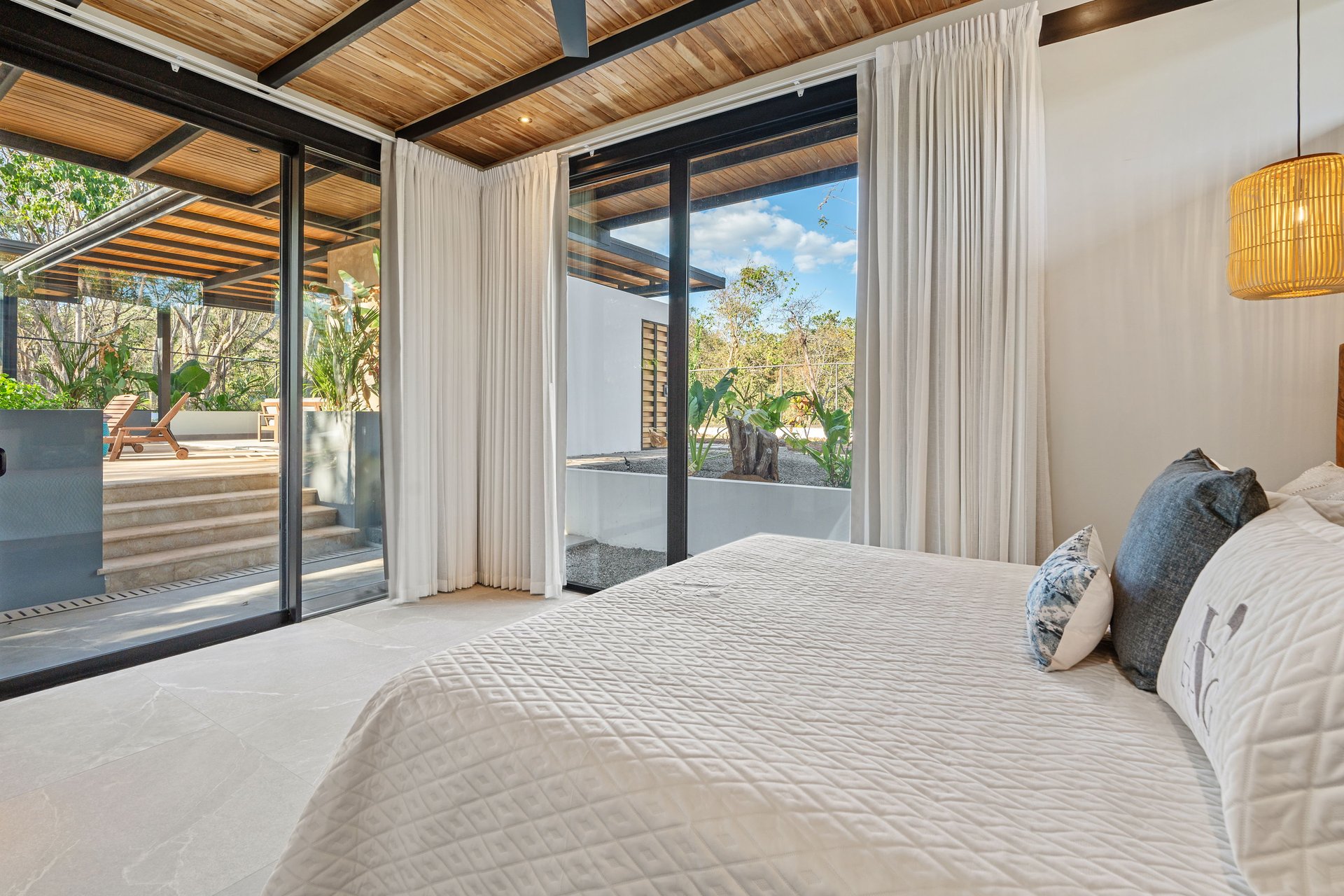 Hacienda Vista Grande | 3 Homes, Ocean Views and 1.66 Acres | Playa Grande