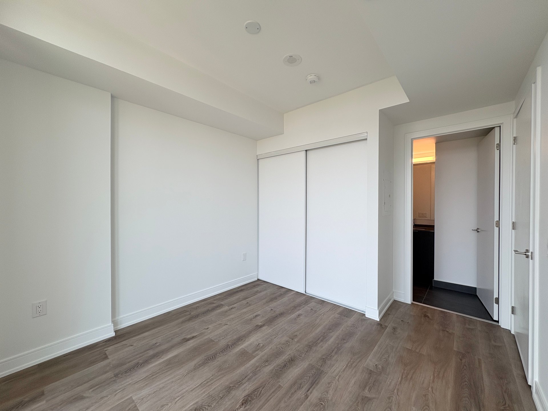 3009 Novar Road 1420