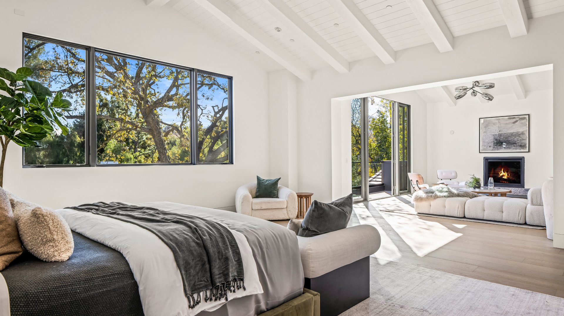  5376 Round Meadow Road, Hidden Hills, CA 91302