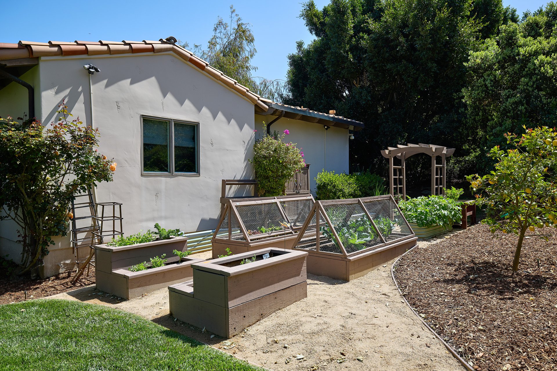  Rancho Santa Fe Living Redefined: Style, Space & Serenity