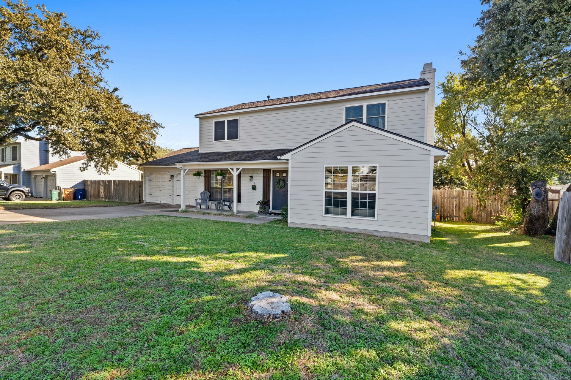 Enchanting Gracywoods Retreat with Pool, Multiple Living Spaces, and Near Domain & Q2 Stadium!