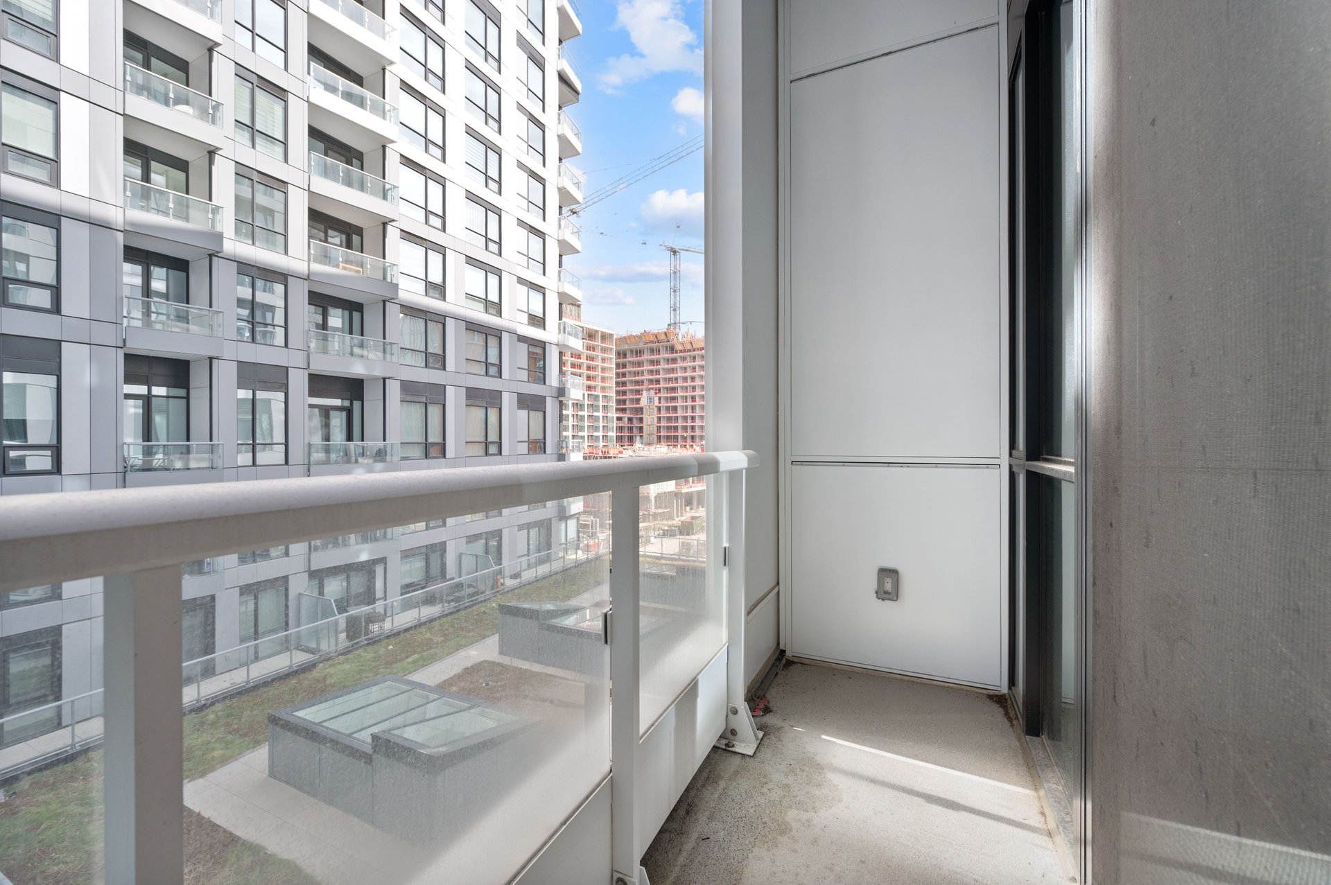 15 Richardson Street #515