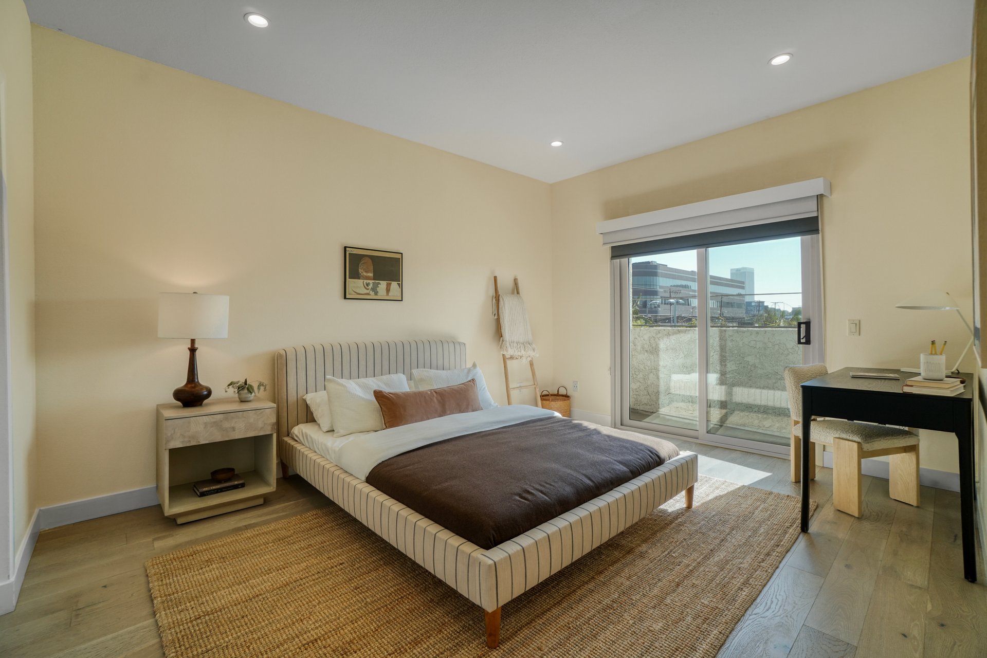 166 S Hayworth Ave APT 201, Los Angeles, CA 90048