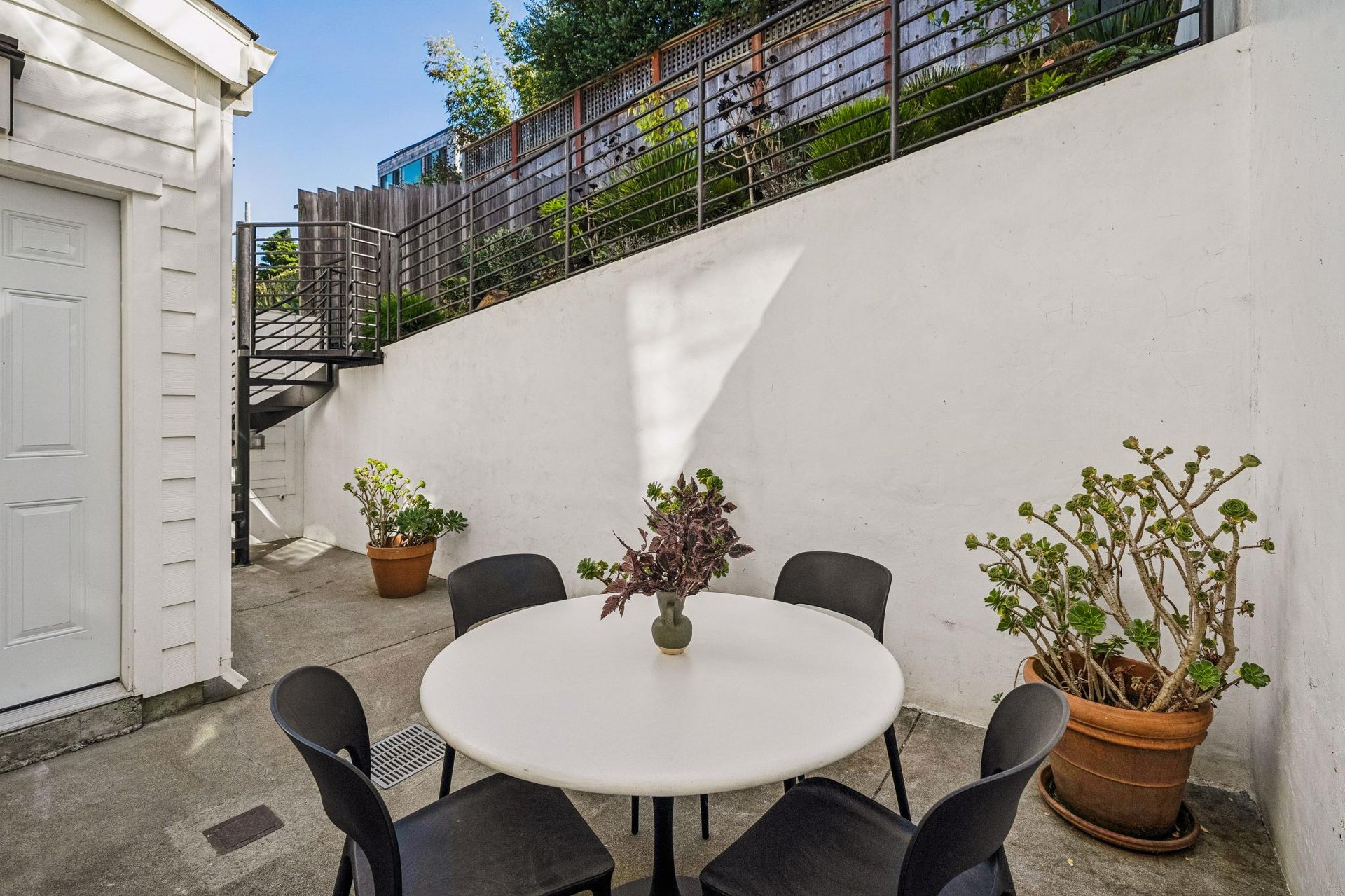 209 Montcalm