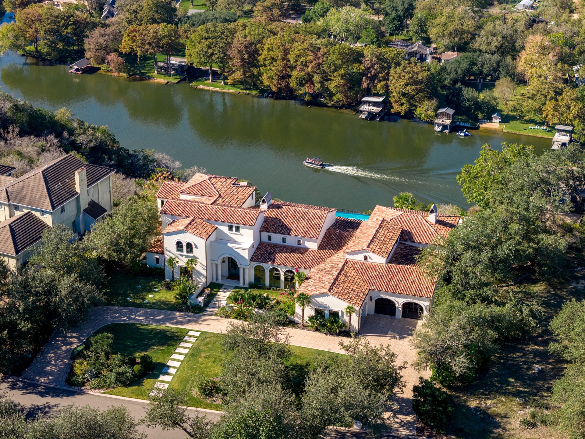 Chateau Blanc