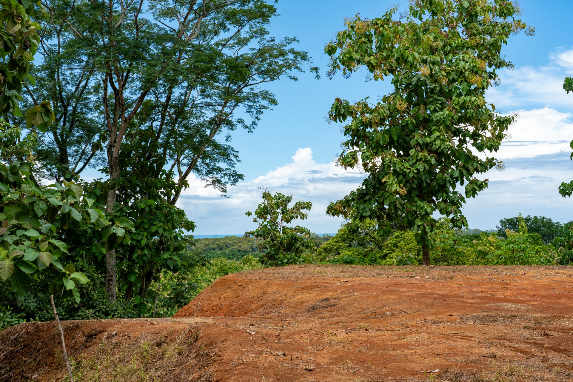 New Gated Development in Matapalo - Ocean View and Flat Land, ready to build!