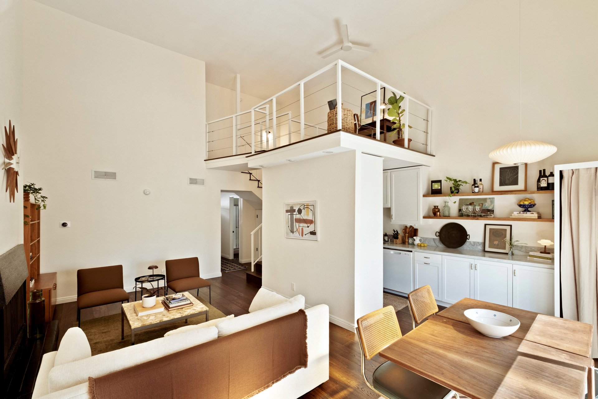 4660 Coldwater Canyon Ave Unit: 16