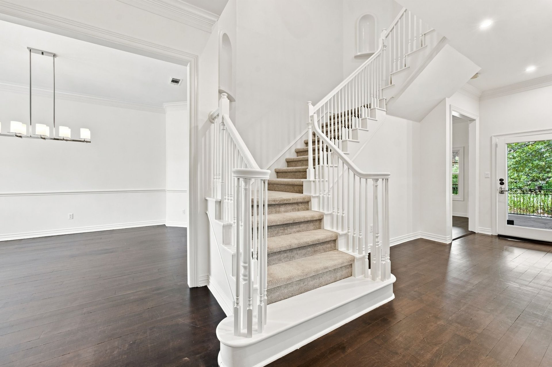2900 Meandering River Court