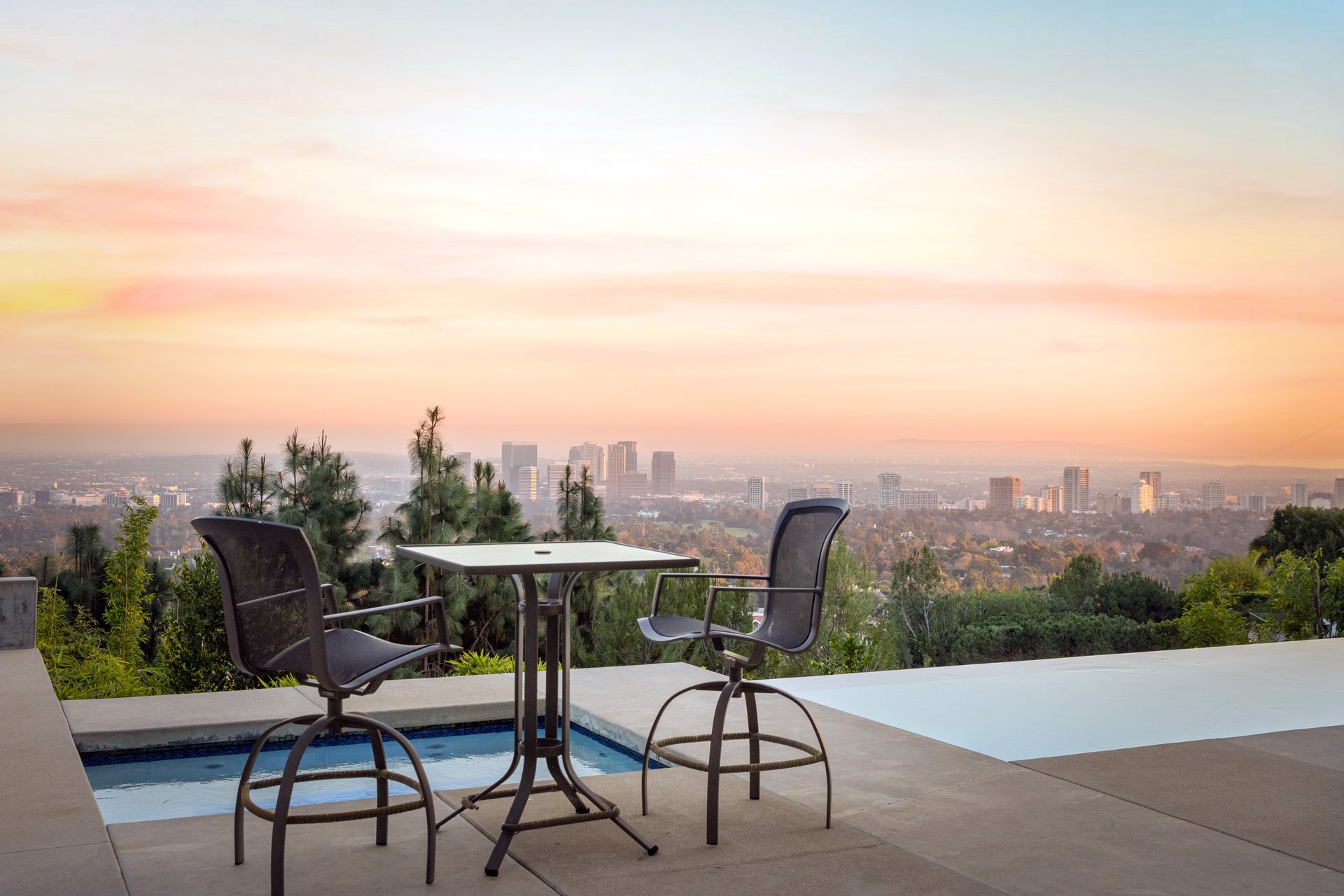 1290 Angelo Dr, Beverly Hills