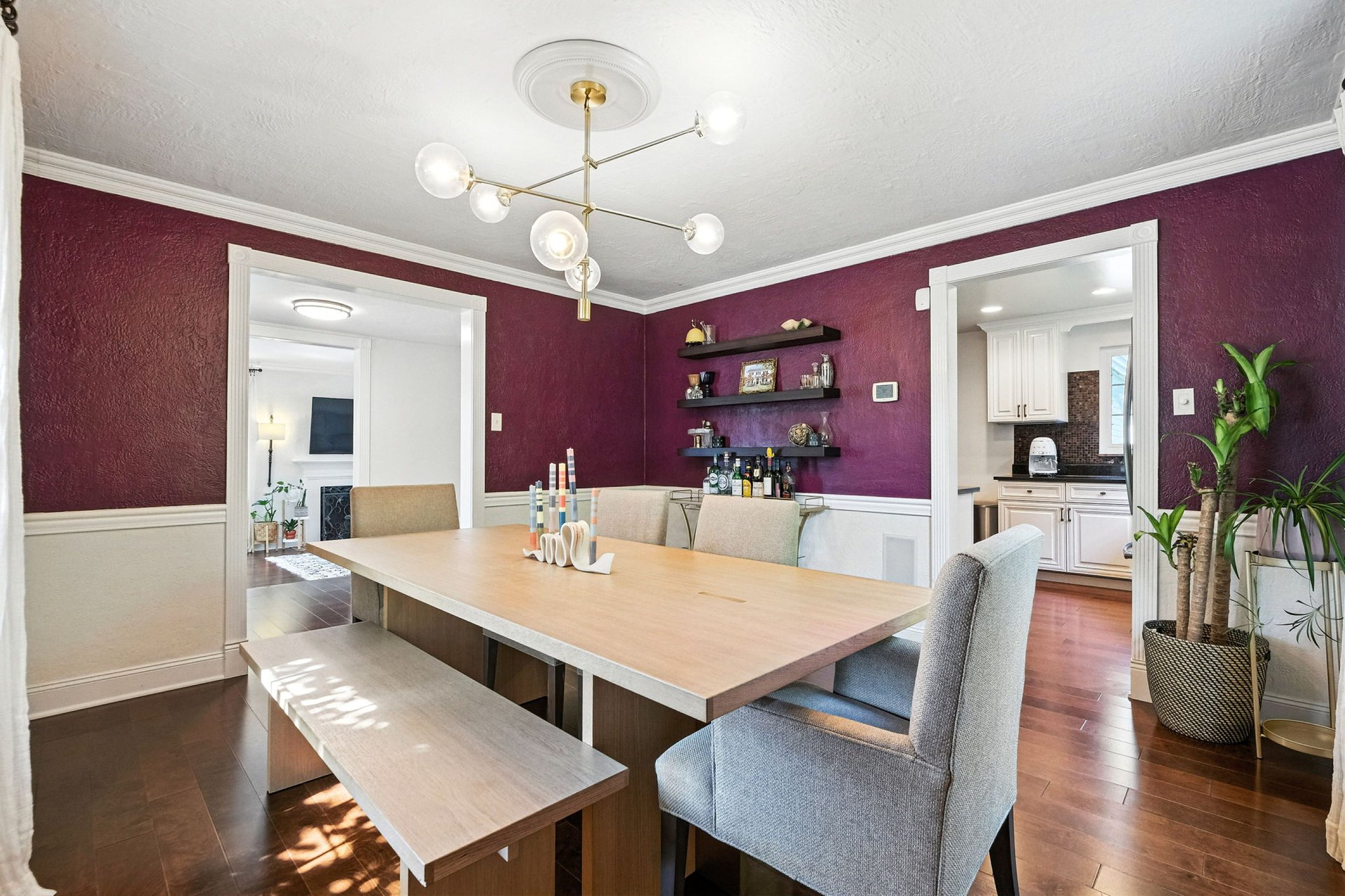 590 Kenilworth Dr
