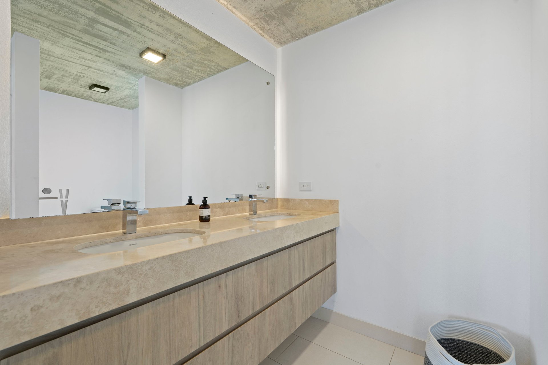 Grande Salvaje Estate (house 1 & 2) | 2 Modern homes, just steps to the famous surf break in Playa Grande!