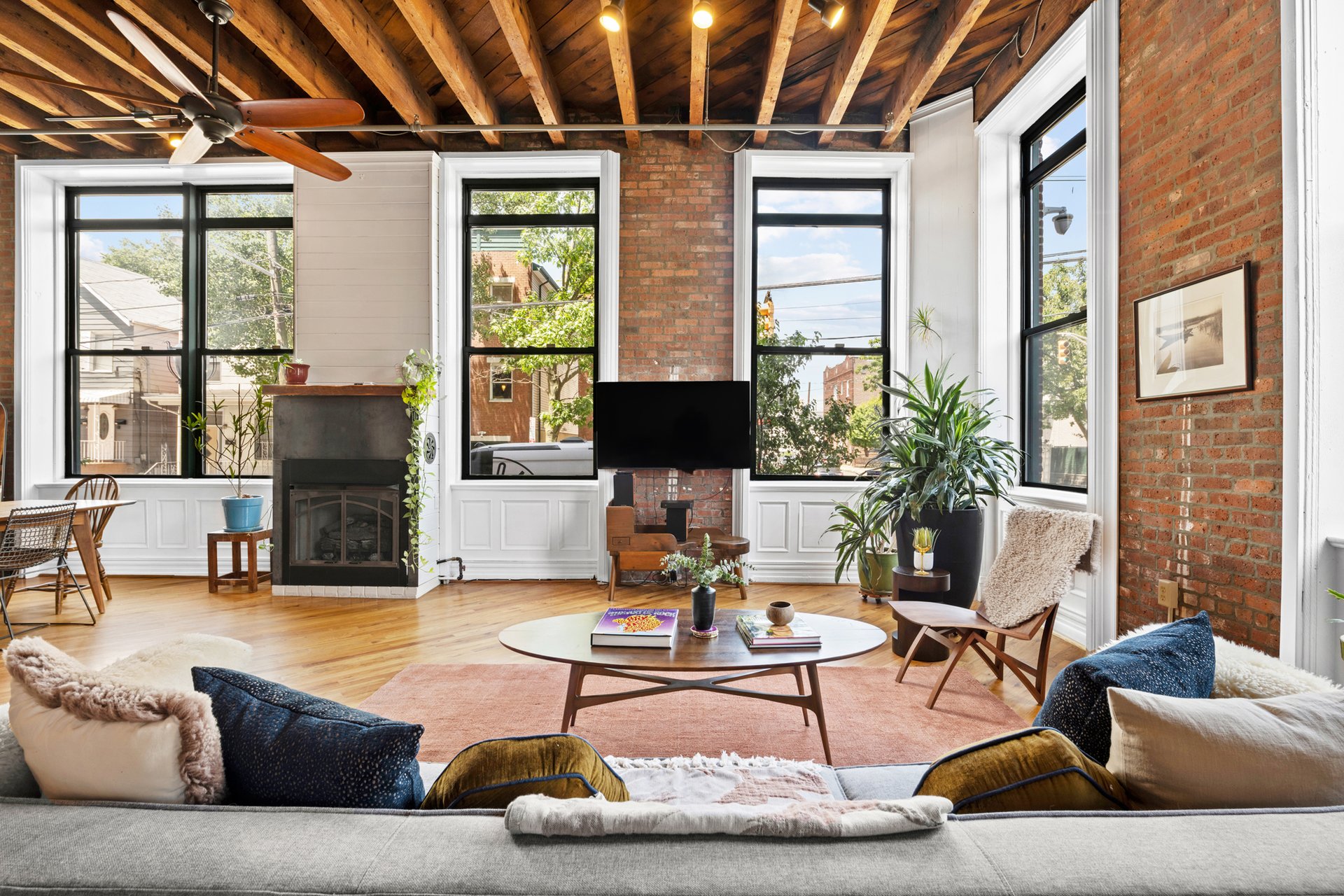 126 Webster Ave #1A